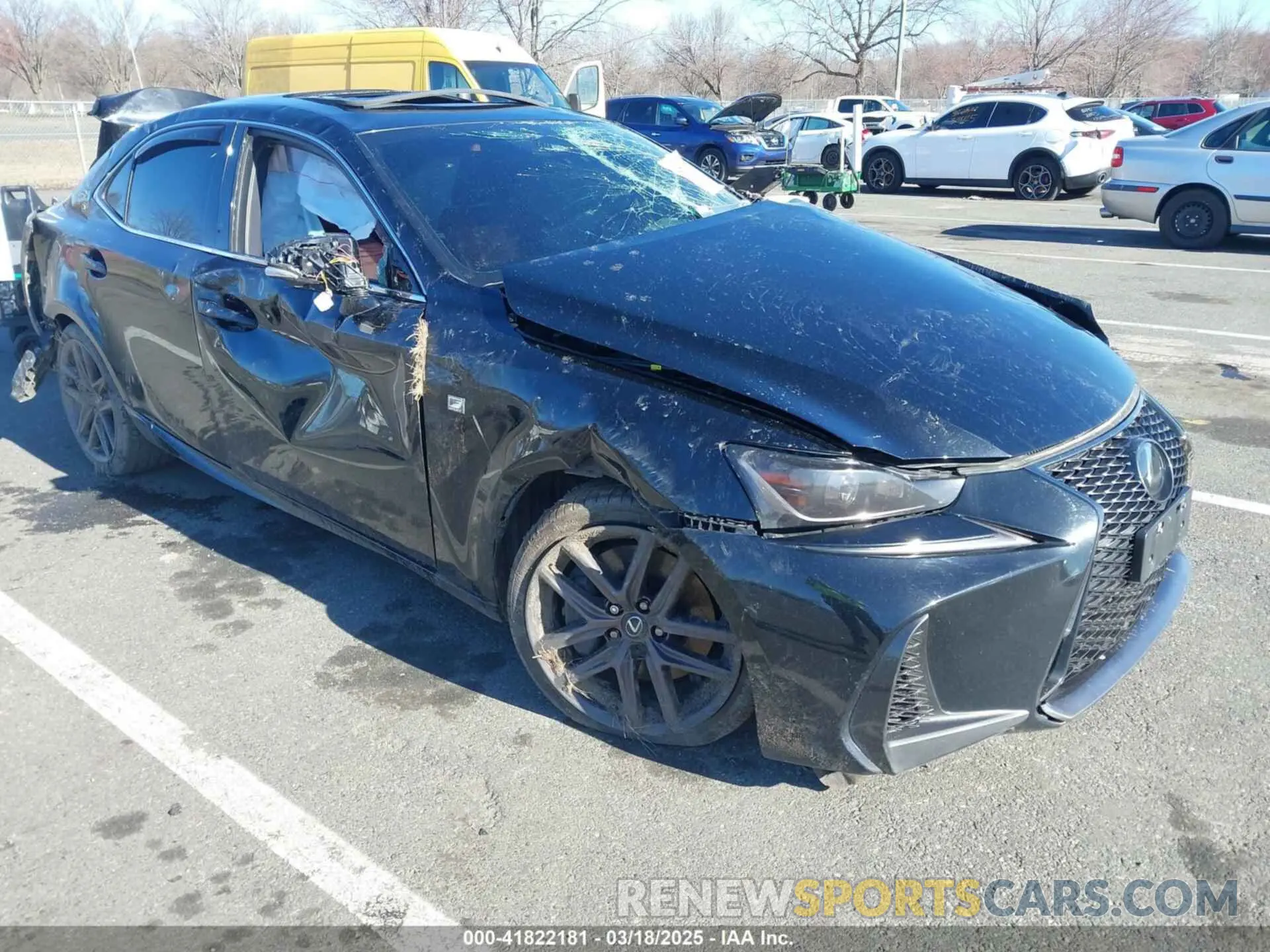 1 fotografías del automóvil dañado JTHG81F23L5042318 LEXUS IS 300 2020