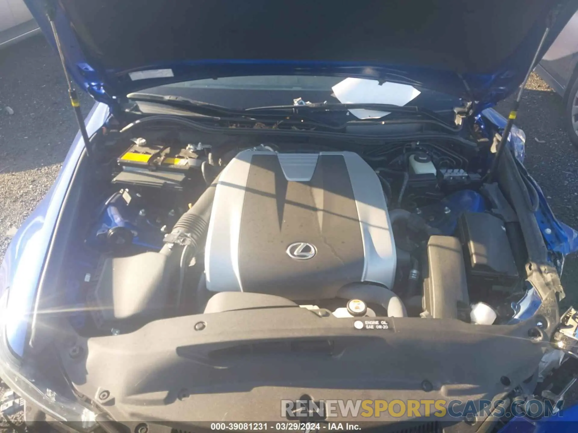 10 fotografías del automóvil dañado JTHG81F24L5041436 LEXUS IS 300 2020