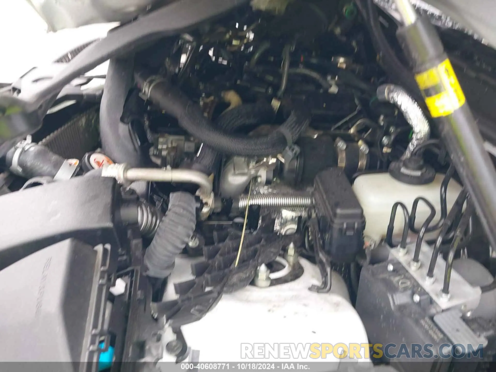 10 fotografías del automóvil dañado JTHGA1D26L5102583 LEXUS IS 300 2020
