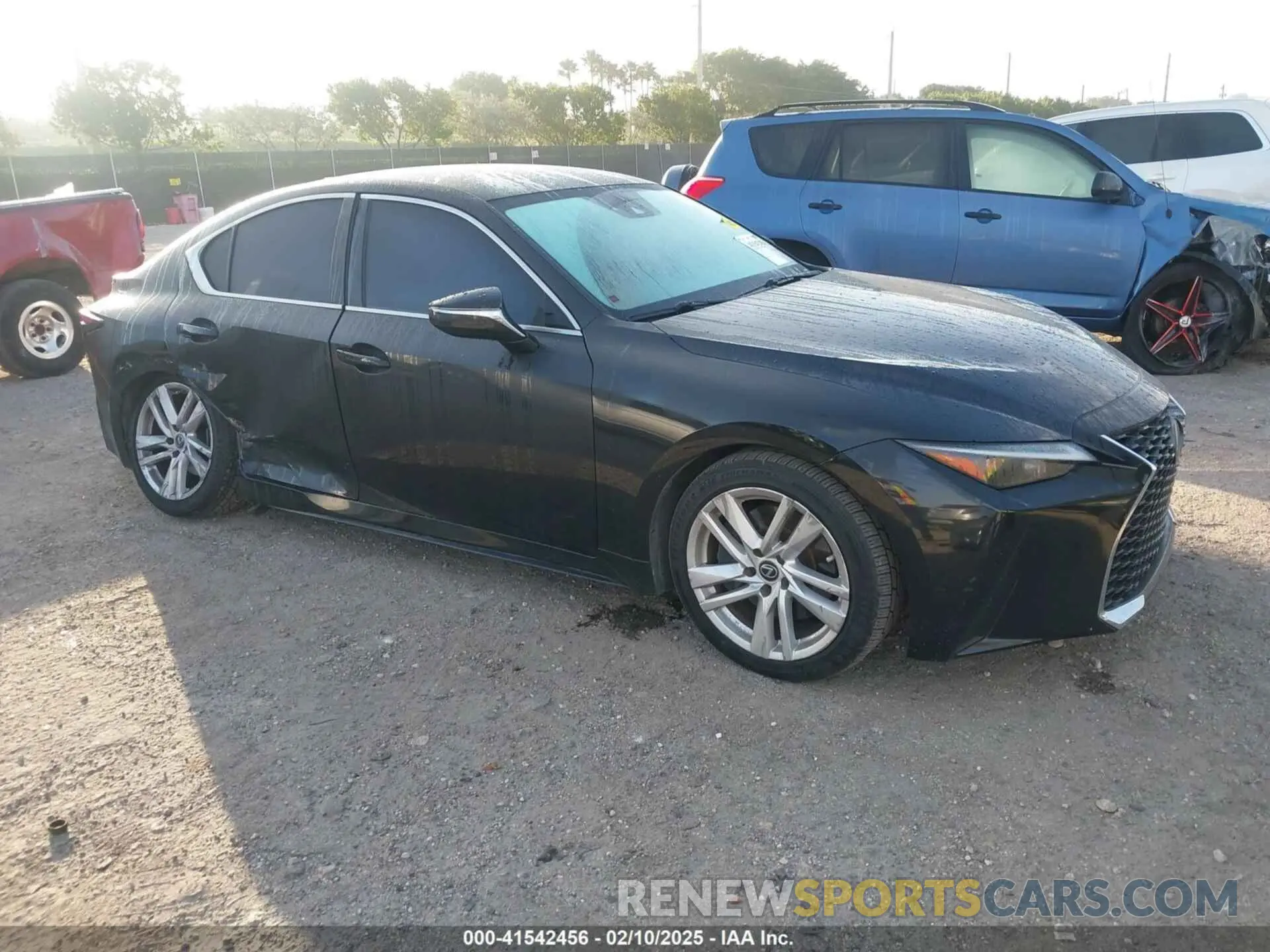 1 fotografías del automóvil dañado JTHAA1D21M5113448 LEXUS IS 300 2021