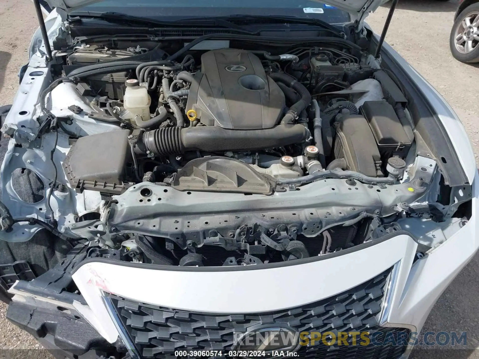 10 fotografías del automóvil dañado JTHAA1D29M5114461 LEXUS IS 300 2021