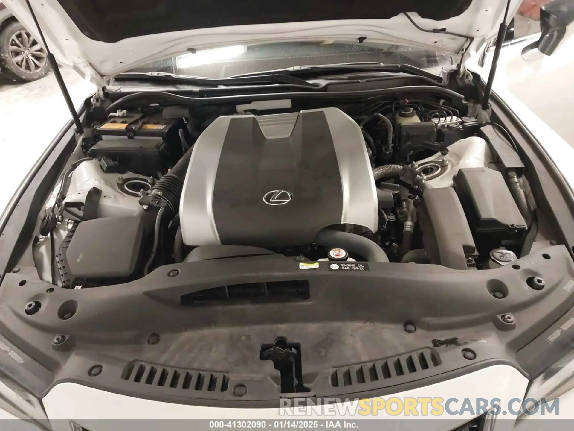 10 fotografías del automóvil dañado JTHC81F20M5045340 LEXUS IS 300 2021
