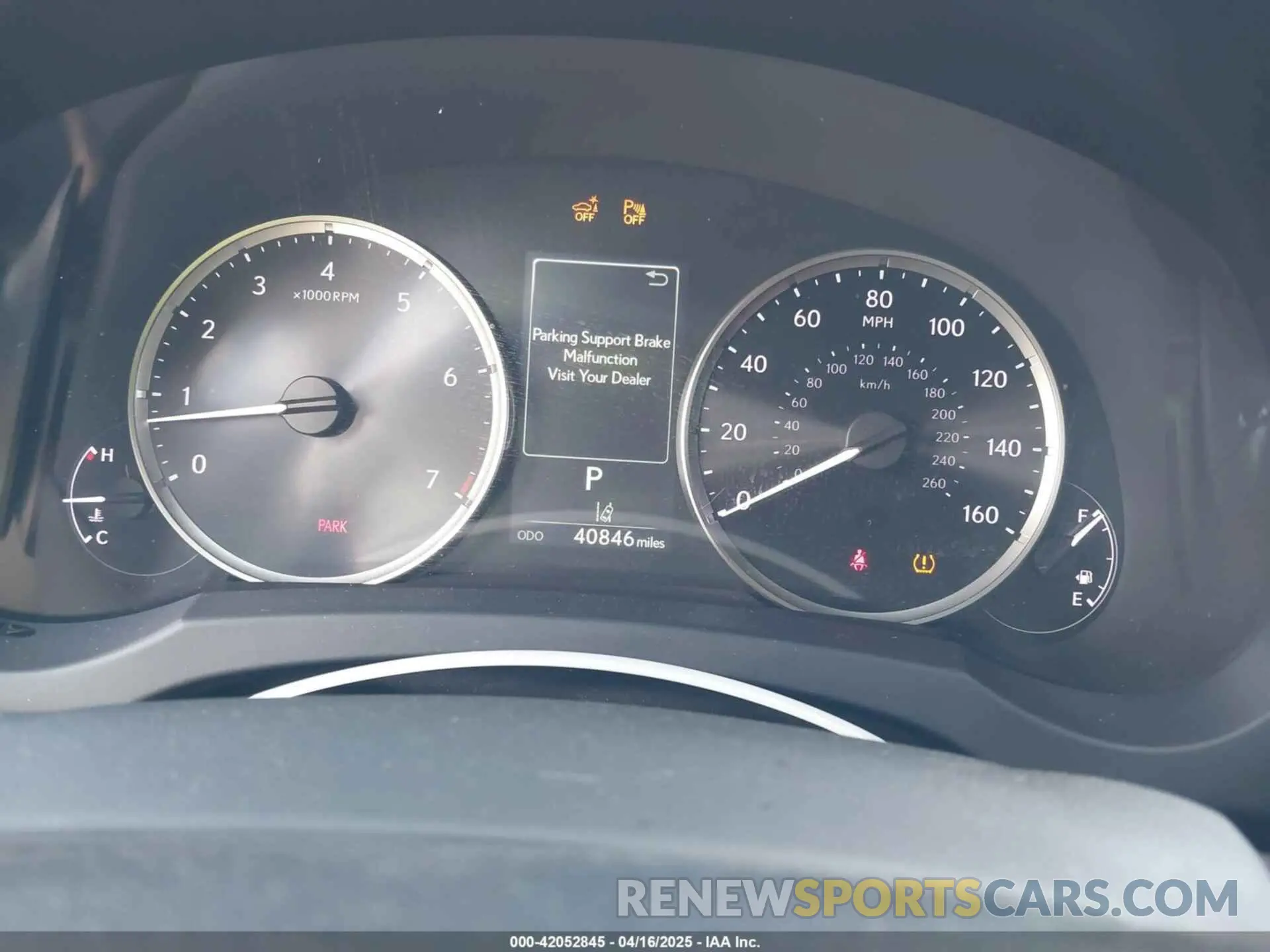 7 fotografías del automóvil dañado JTHC81F21M5046917 LEXUS IS 300 2021