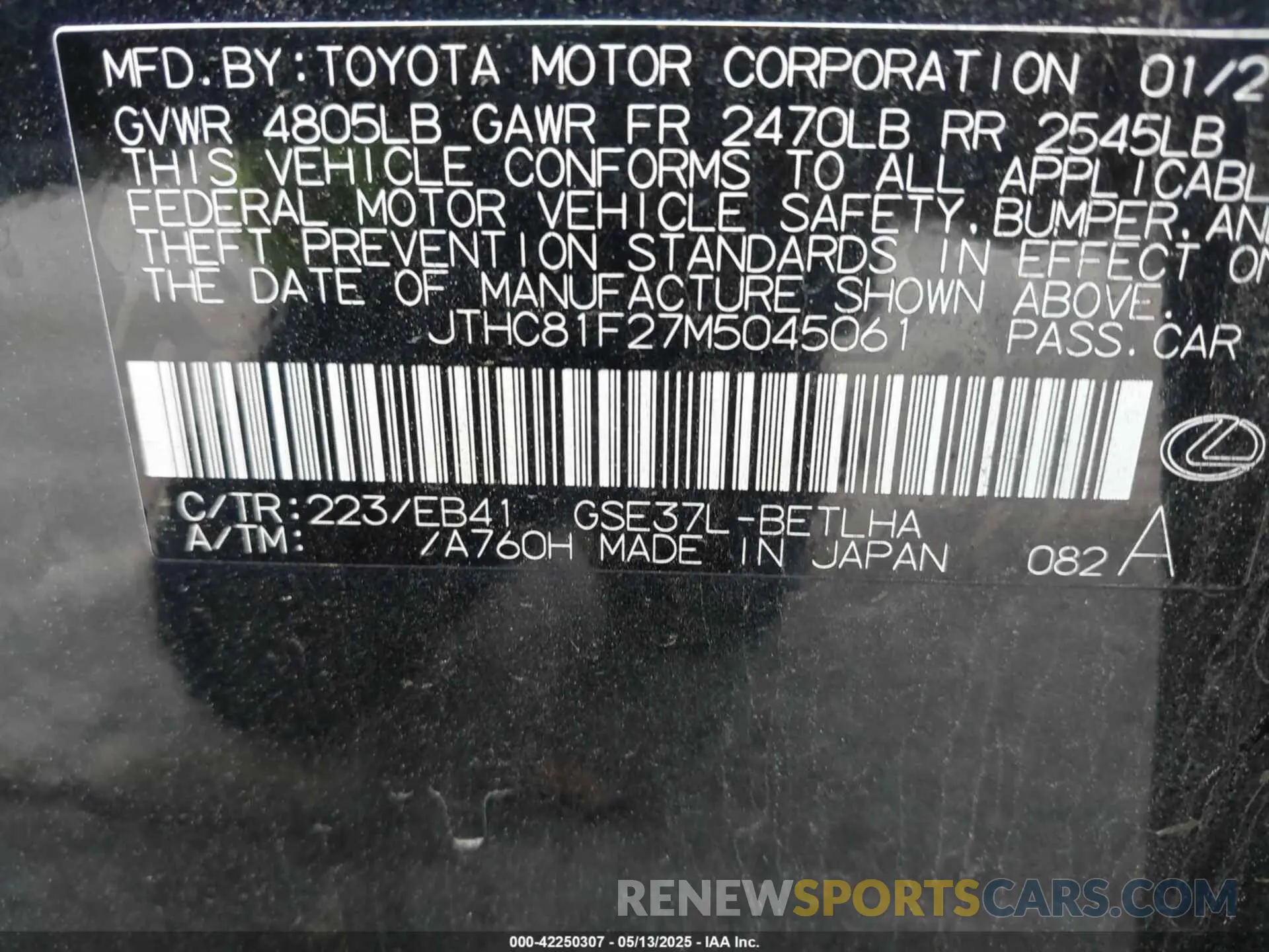 9 fotografías del automóvil dañado JTHC81F27M5045061 LEXUS IS 300 2021