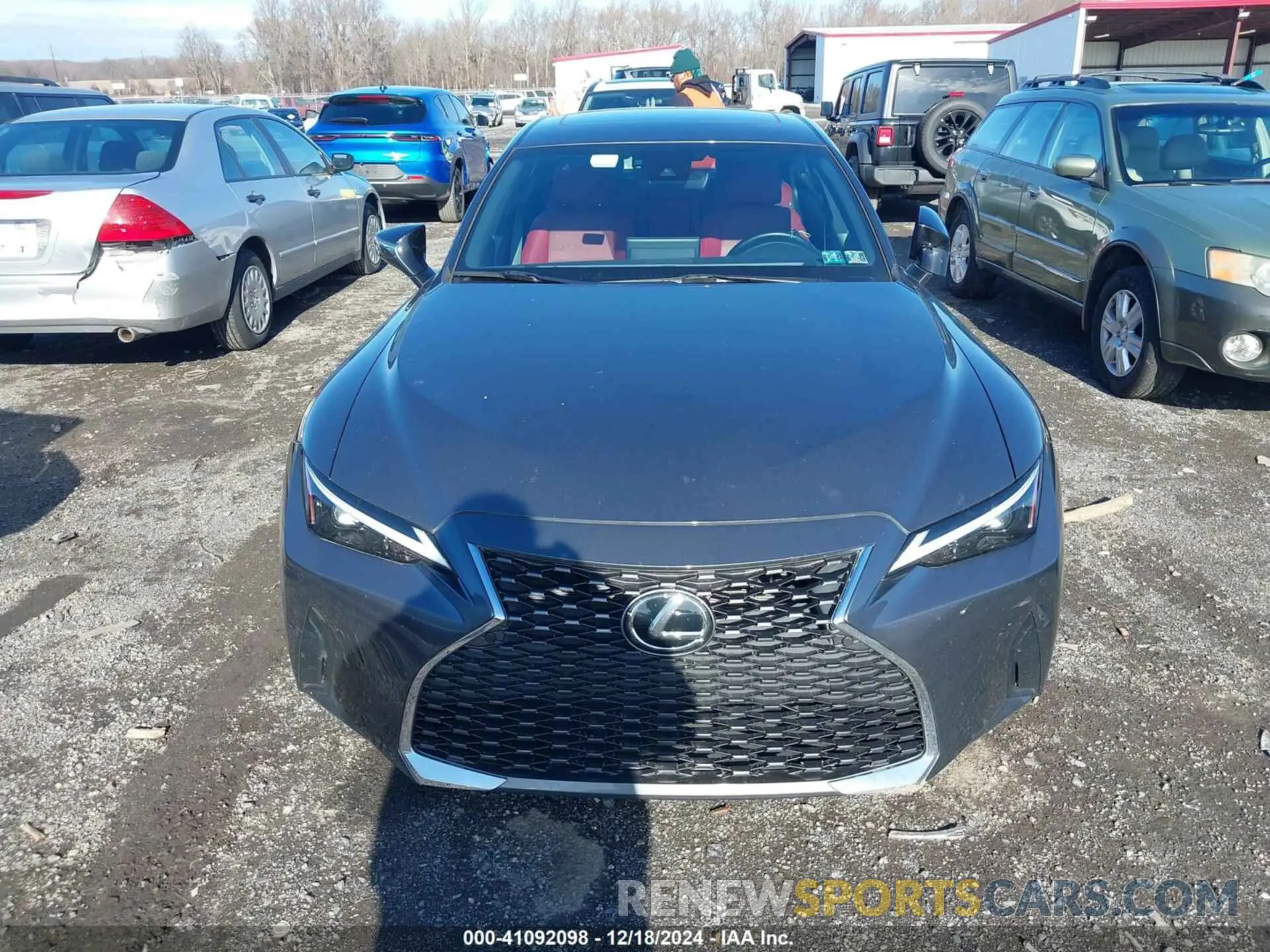 11 fotografías del automóvil dañado JTHC81F2XM5045779 LEXUS IS 300 2021