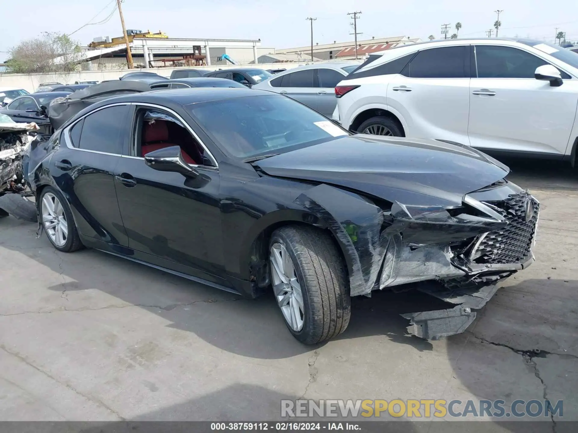 1 fotografías del automóvil dañado JTHCA1D25M5115860 LEXUS IS 300 2021