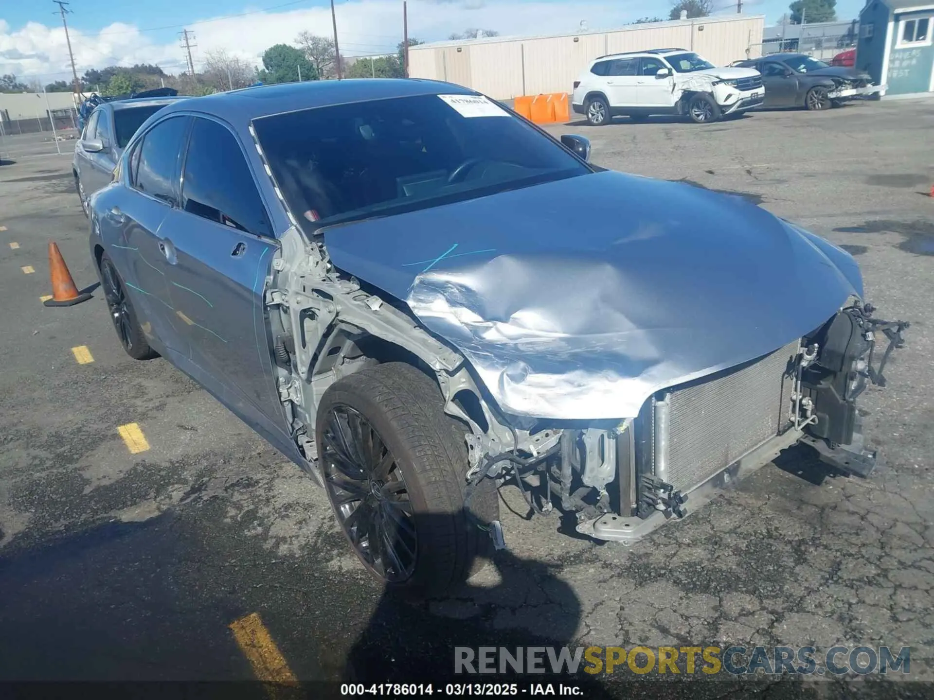 1 fotografías del automóvil dañado JTHDA1D24P5125014 LEXUS IS 300 2023