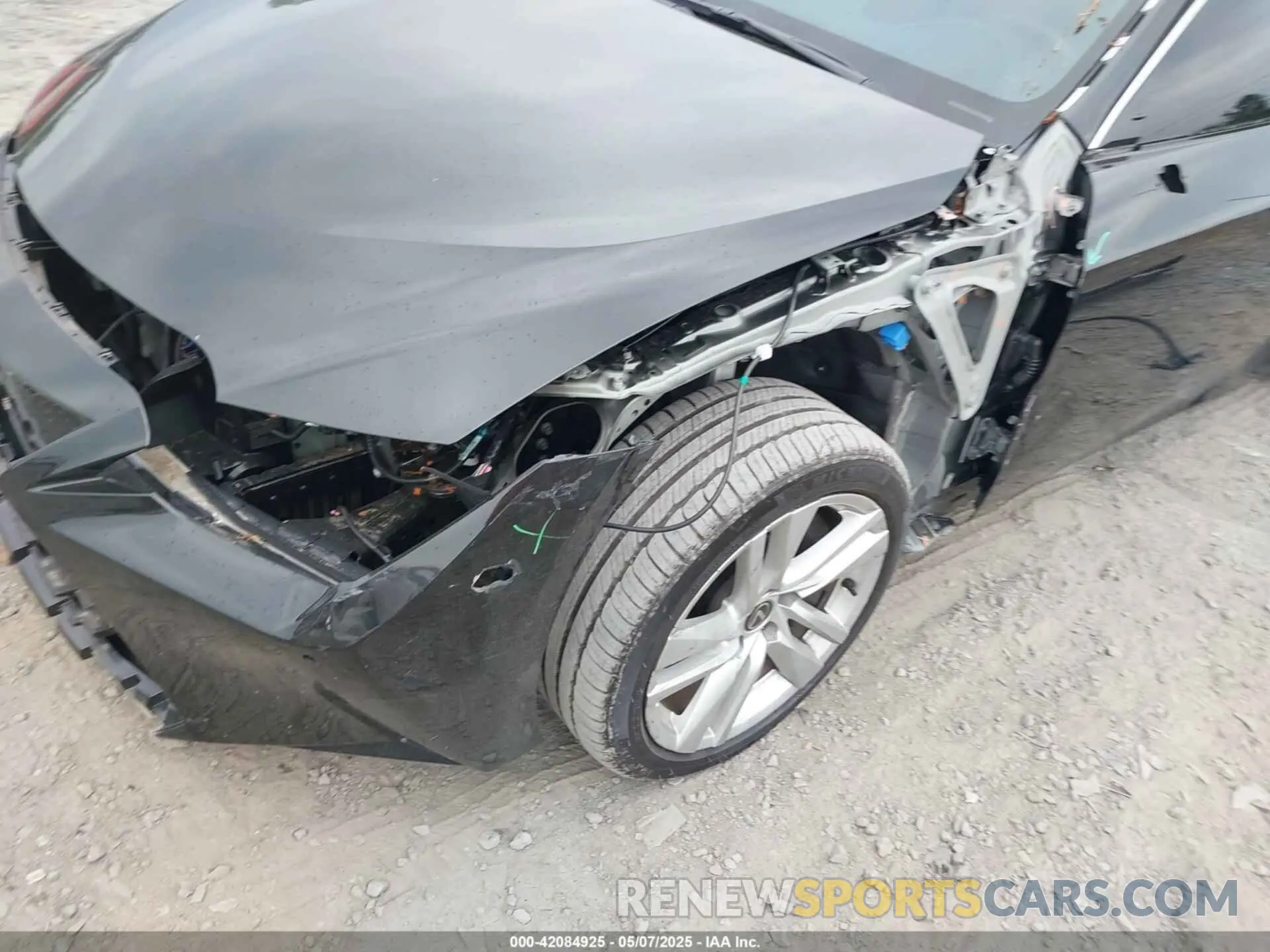 6 fotografías del automóvil dañado JTHCA1D29R5132121 LEXUS IS 300 2024