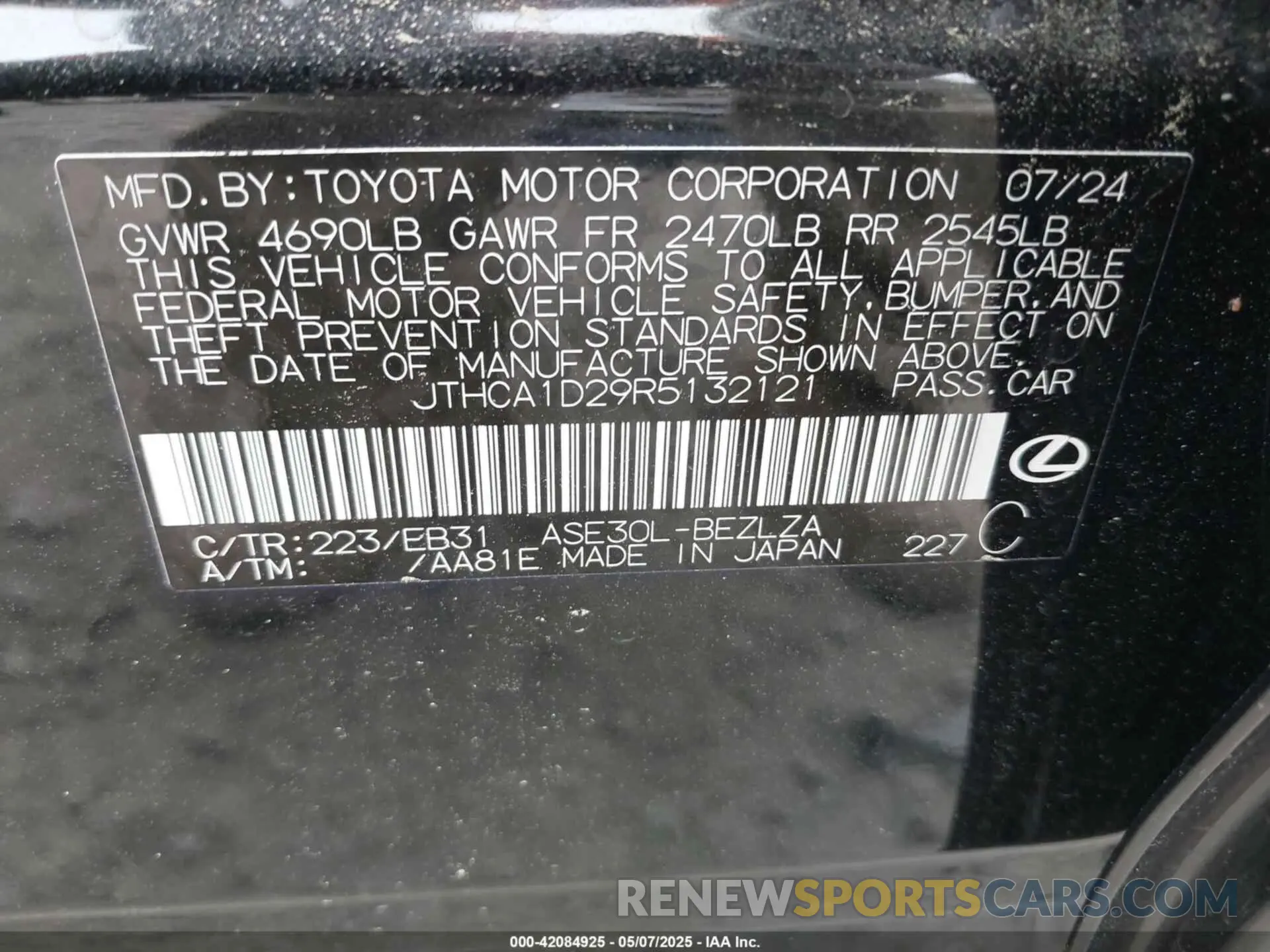 9 fotografías del automóvil dañado JTHCA1D29R5132121 LEXUS IS 300 2024
