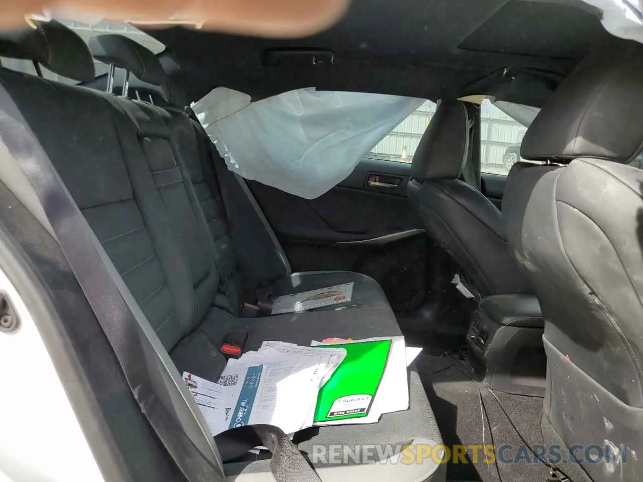 11 fotografías del automóvil dañado JTHG81F27L5041365 LEXUS IS 300 F S 2020