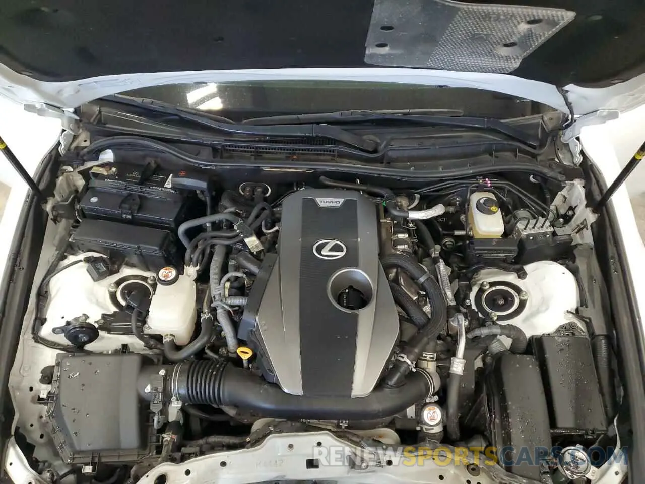 11 fotografías del automóvil dañado JTHGA1D26L5105256 LEXUS IS 300 F S 2020