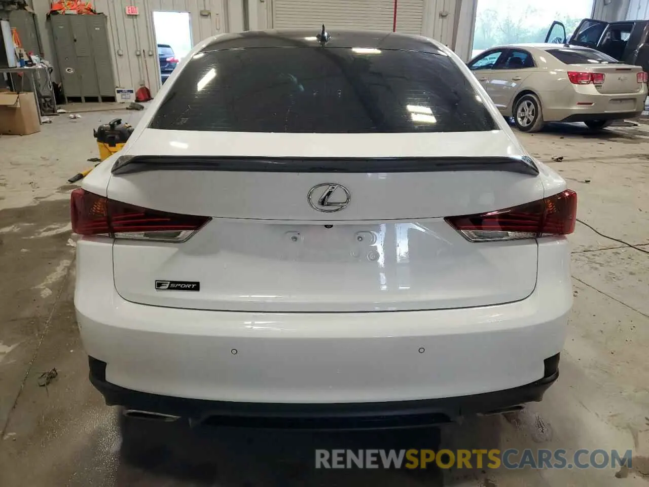 6 fotografías del automóvil dañado JTHGA1D26L5105256 LEXUS IS 300 F S 2020