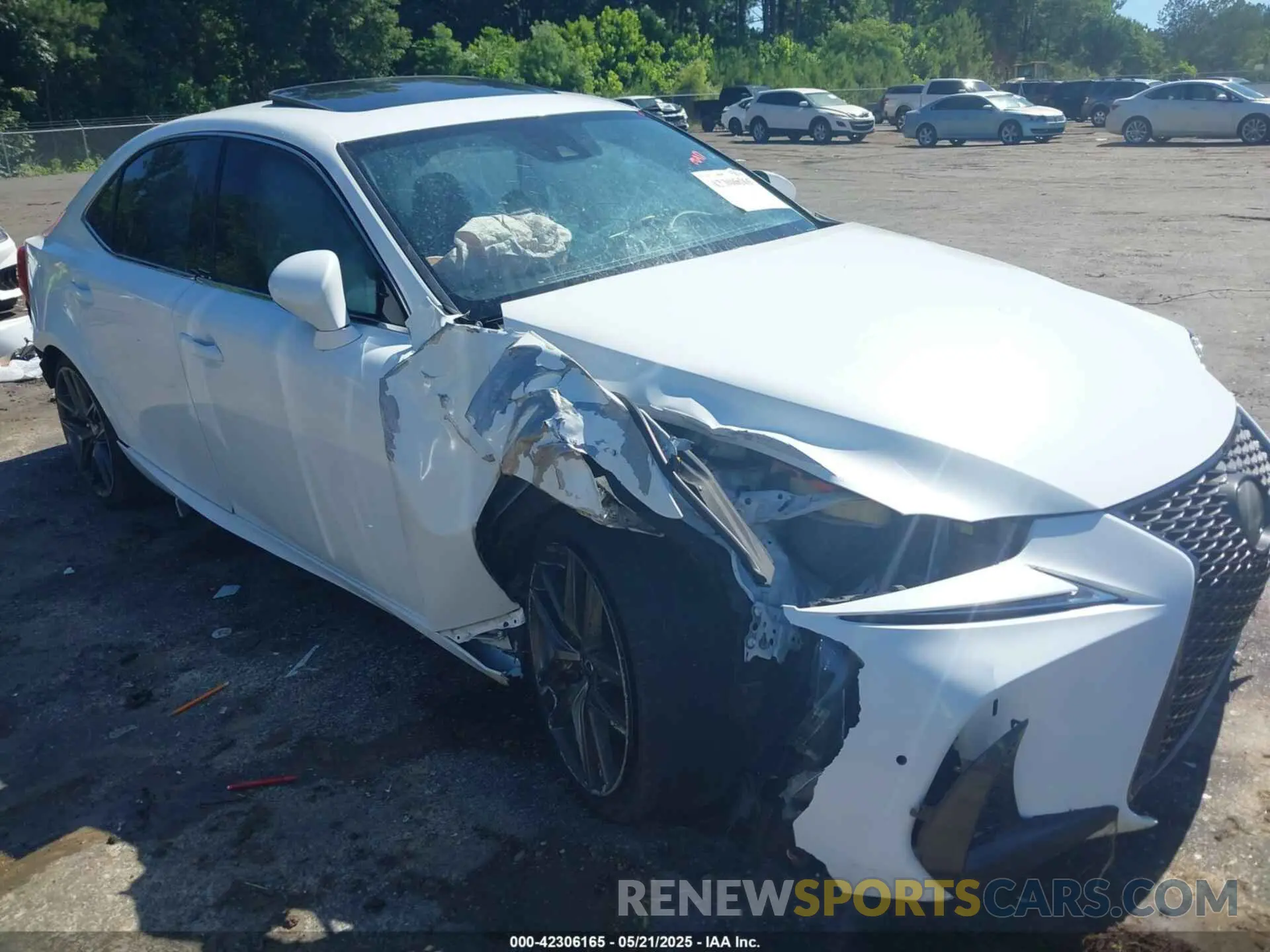 5 fotografías del automóvil dañado JTHBZ1D21K5034050 LEXUS IS 350 2019