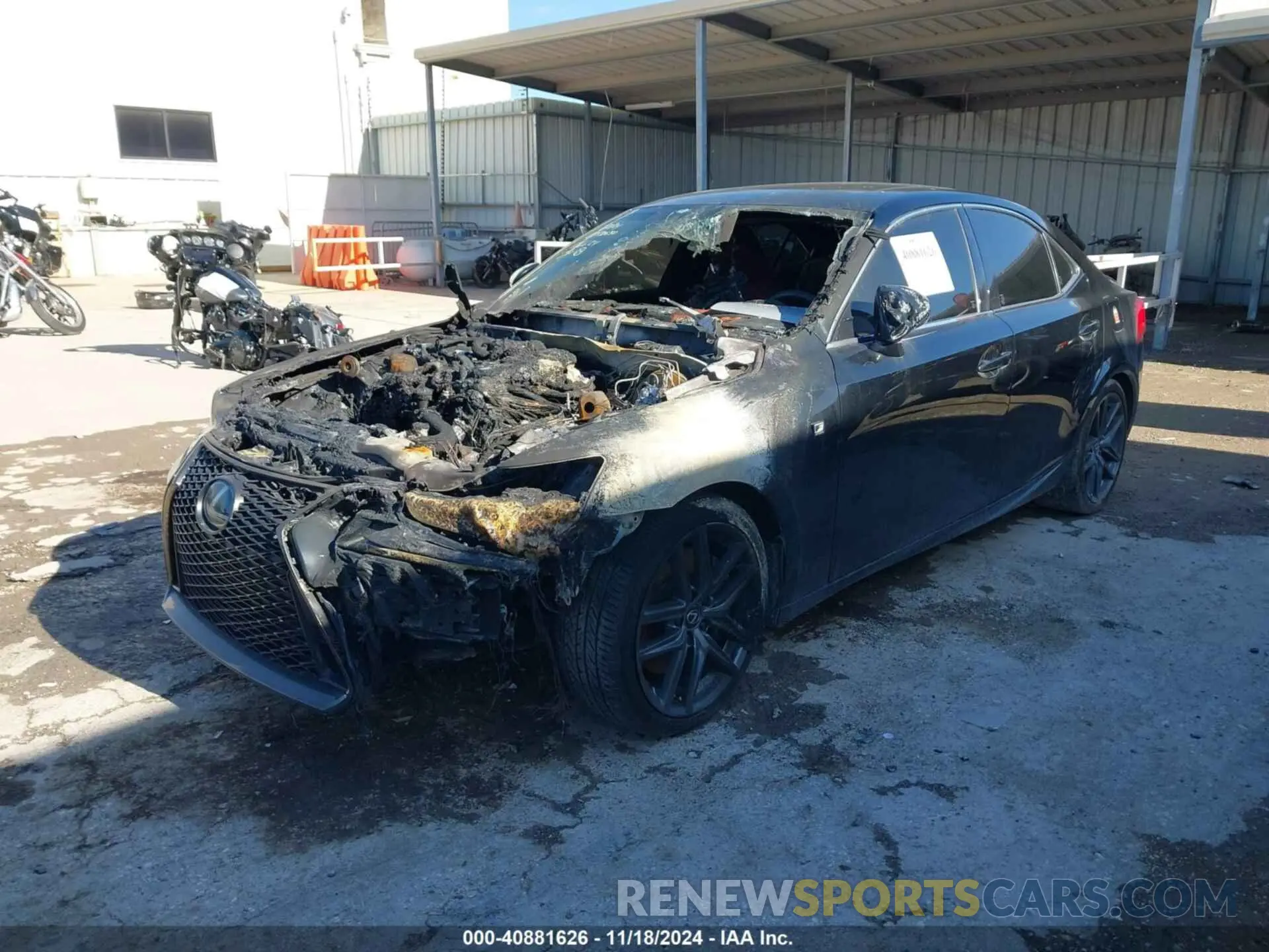 2 fotografías del automóvil dañado JTHCZ1D25K5016624 LEXUS IS 350 2019