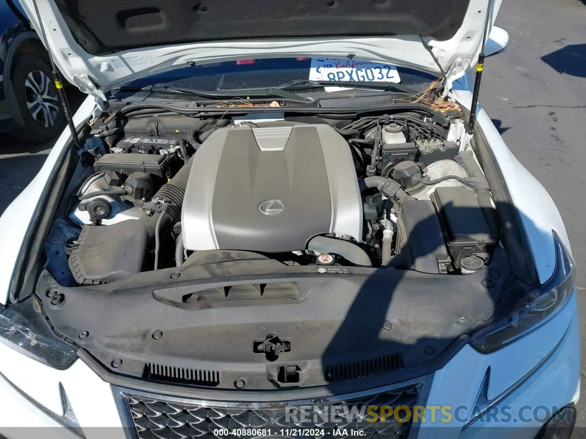 10 fotografías del automóvil dañado JTHGZ1B24L5035719 LEXUS IS 350 2020