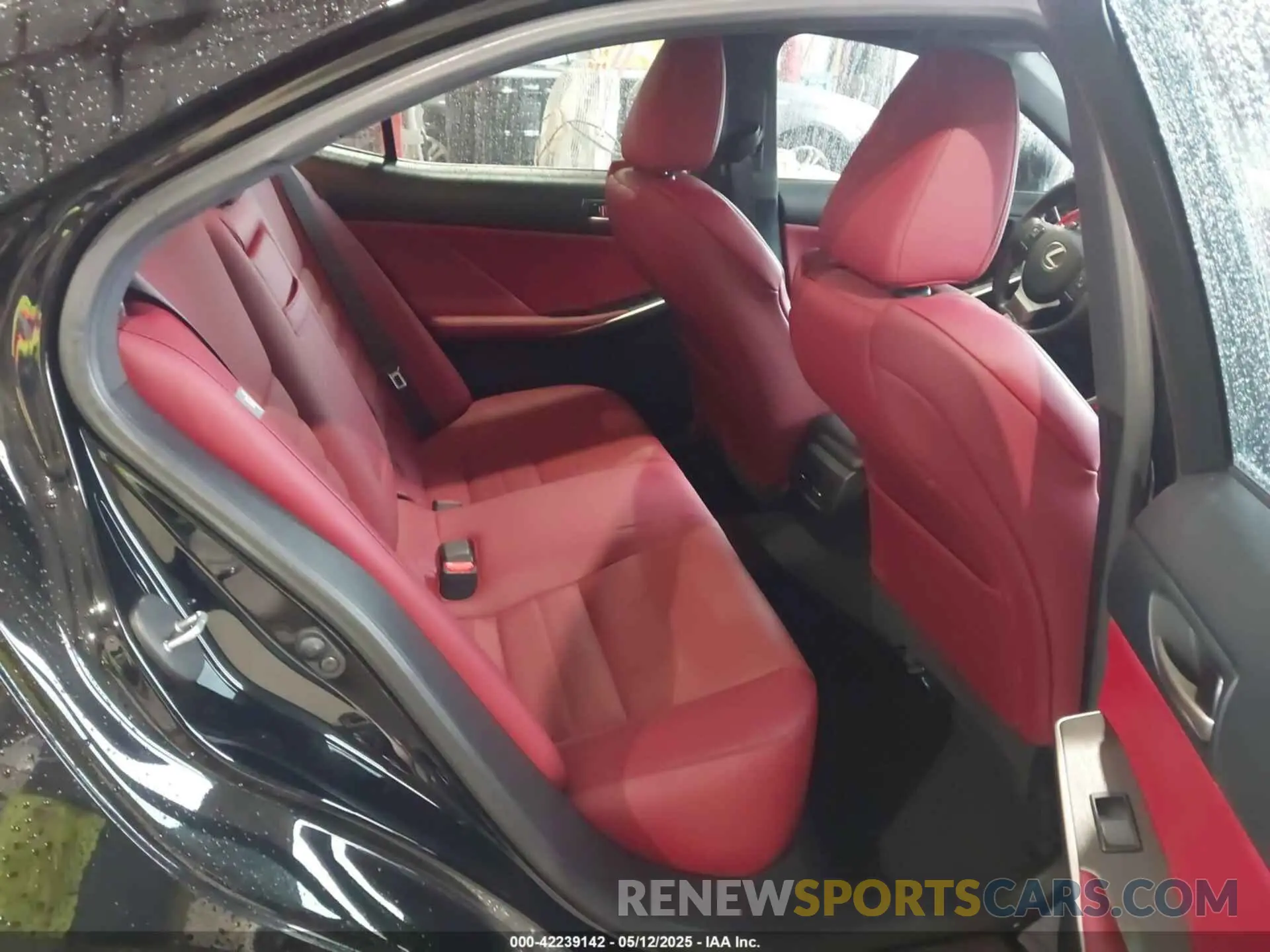 8 fotografías del automóvil dañado JTHGZ1B2XL5036051 LEXUS IS 350 2020