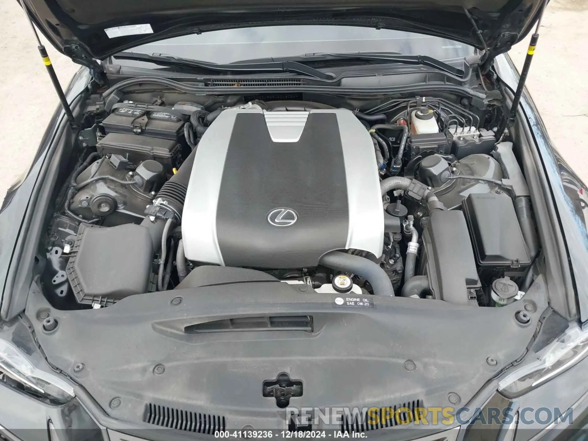 10 fotografías del automóvil dañado JTHGZ1E23L5018034 LEXUS IS 350 2020