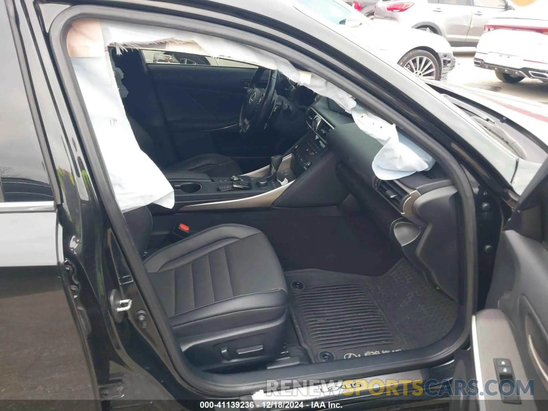 5 fotografías del automóvil dañado JTHGZ1E23L5018034 LEXUS IS 350 2020