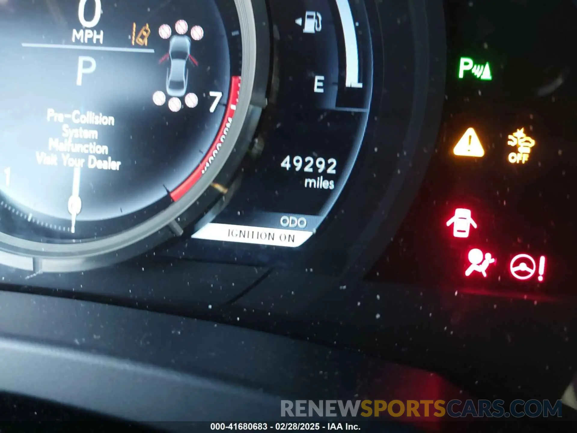 15 fotografías del automóvil dañado JTHGZ1E24L5017362 LEXUS IS 350 2020
