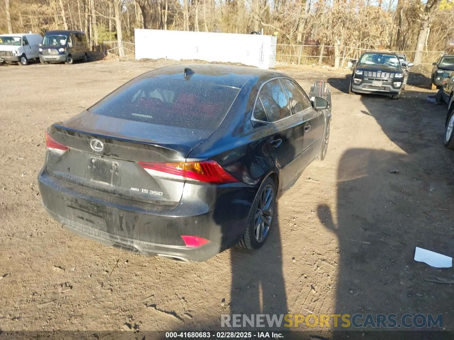 4 fotografías del automóvil dañado JTHGZ1E24L5017362 LEXUS IS 350 2020