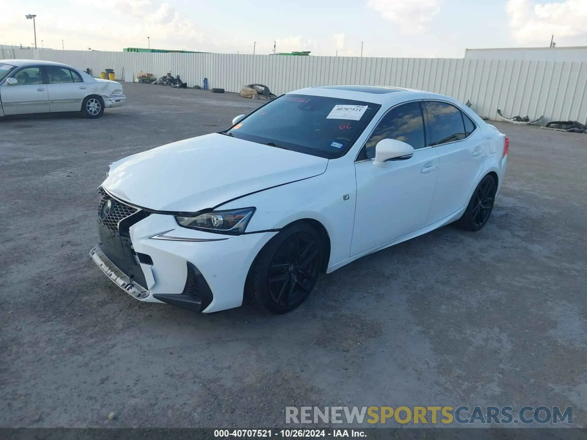 2 fotografías del automóvil dañado JTHGZ1E2XL5017611 LEXUS IS 350 2020