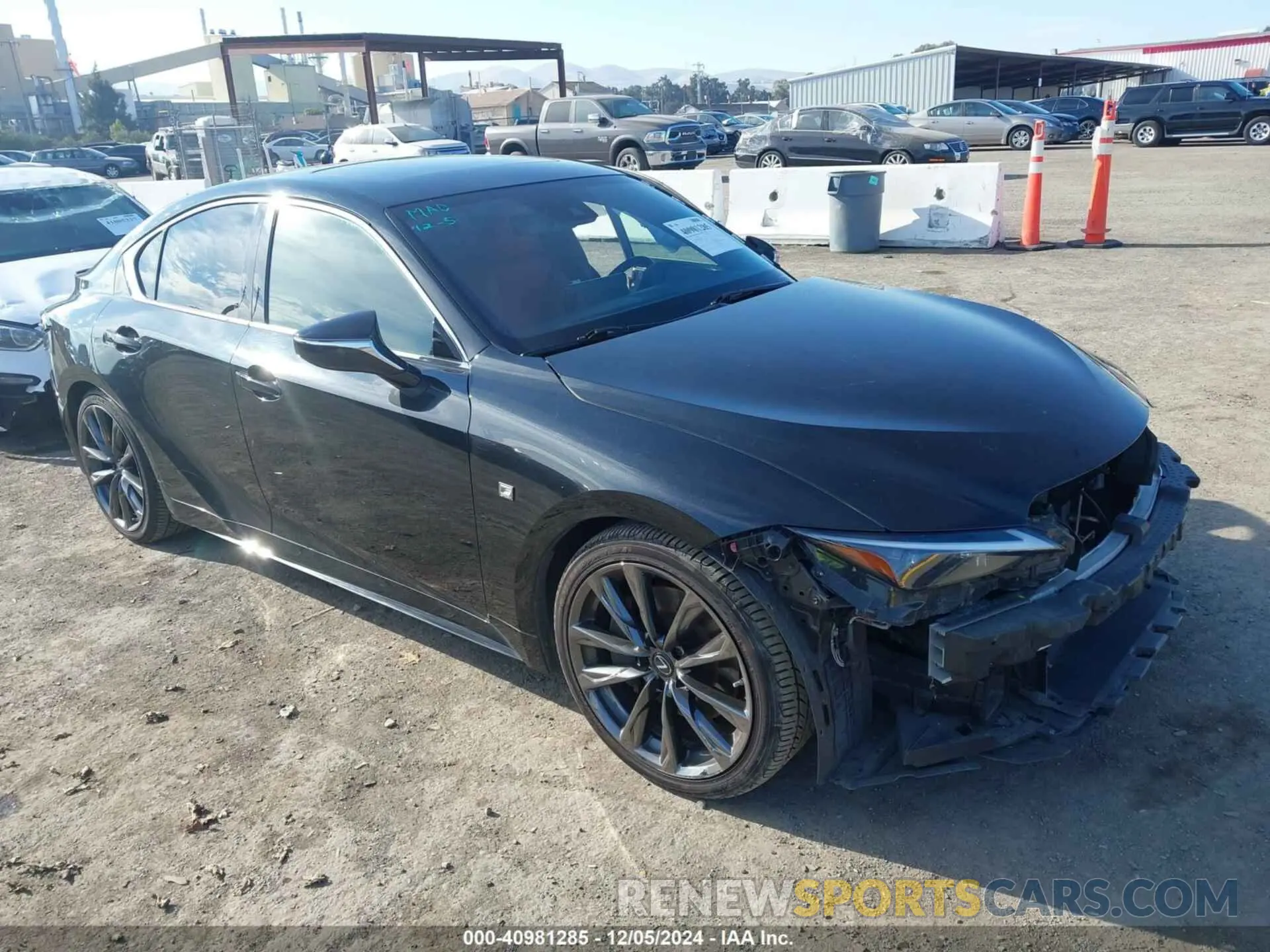 1 fotografías del automóvil dañado JTHGZ1B24M5039092 LEXUS IS 350 2021