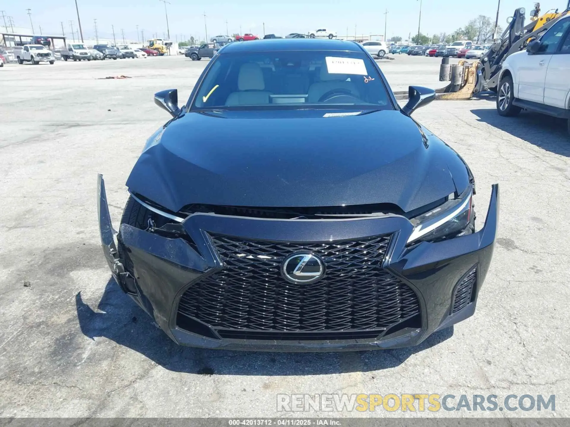 6 fotografías del automóvil dañado JTHGZ1B25M5039957 LEXUS IS 350 2021