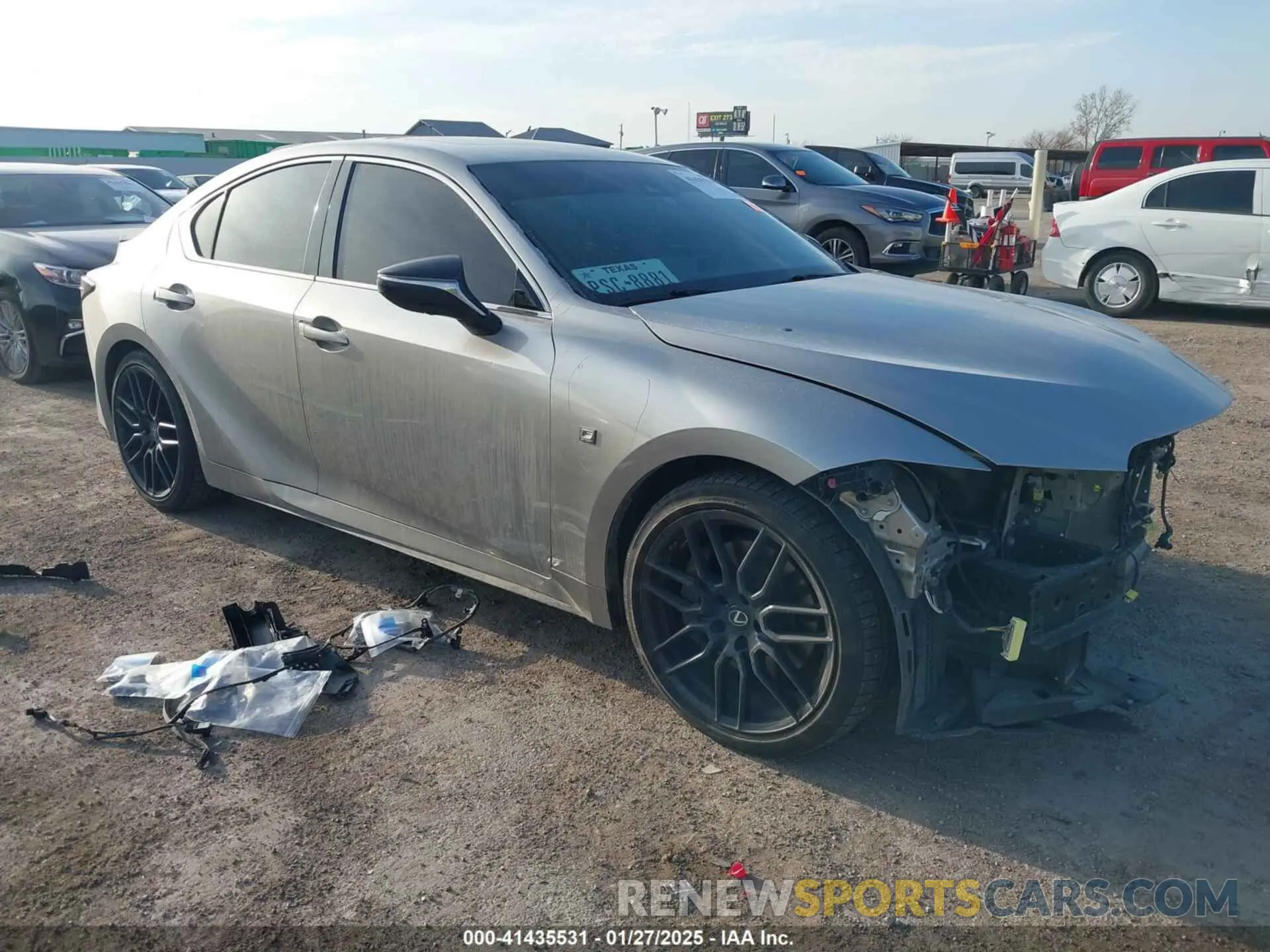 1 fotografías del automóvil dañado JTHGZ1B25M5042857 LEXUS IS 350 2021