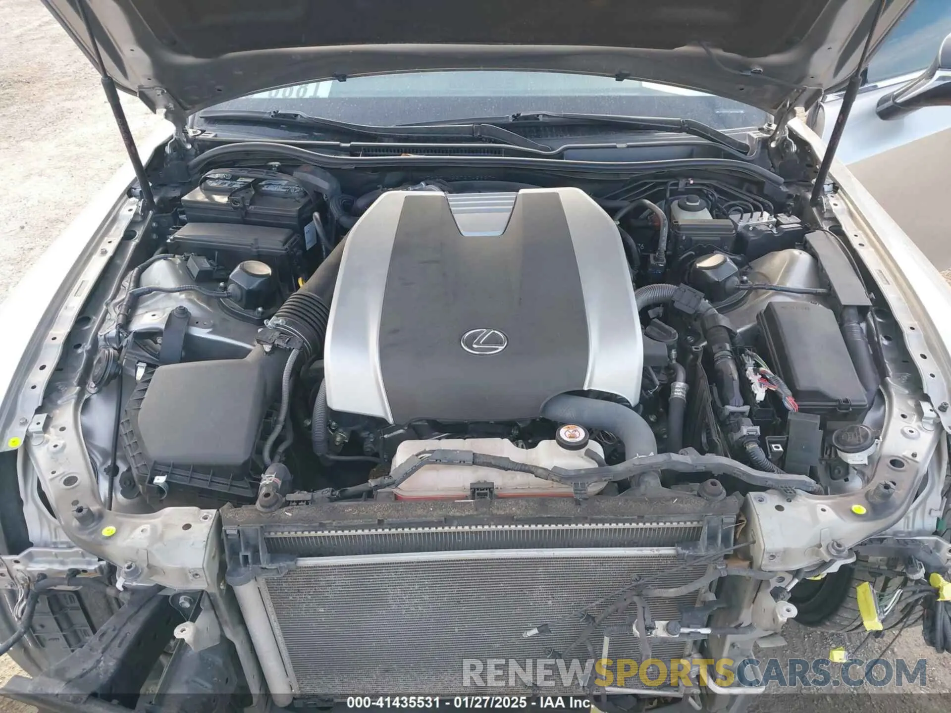 10 fotografías del automóvil dañado JTHGZ1B25M5042857 LEXUS IS 350 2021