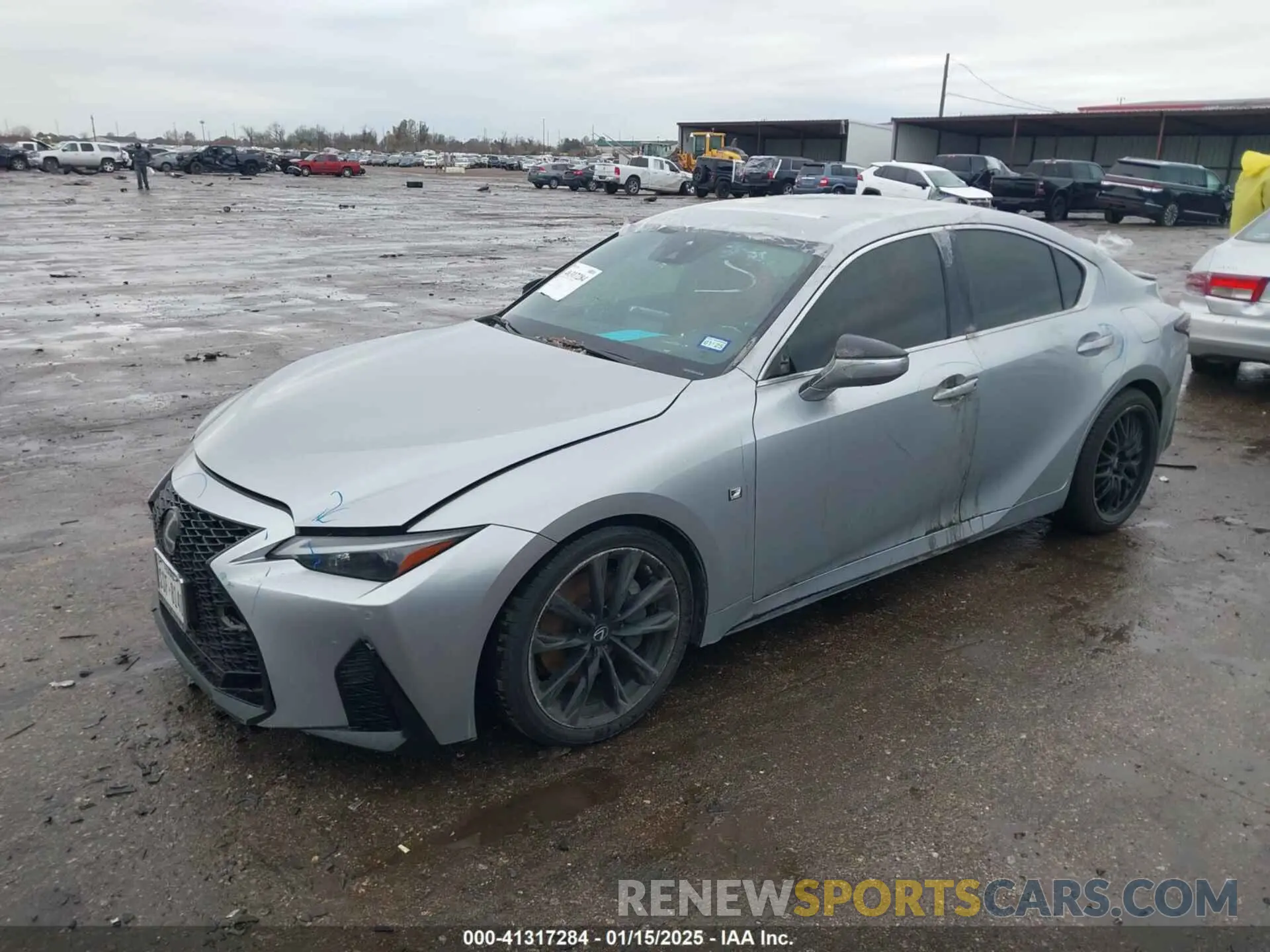 2 fotografías del automóvil dañado JTHGZ1B25M5045144 LEXUS IS 350 2021