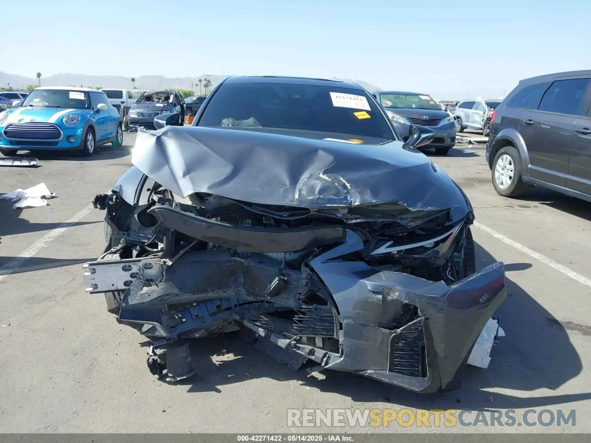 6 fotografías del automóvil dañado JTHGZ1B26M5037621 LEXUS IS 350 2021