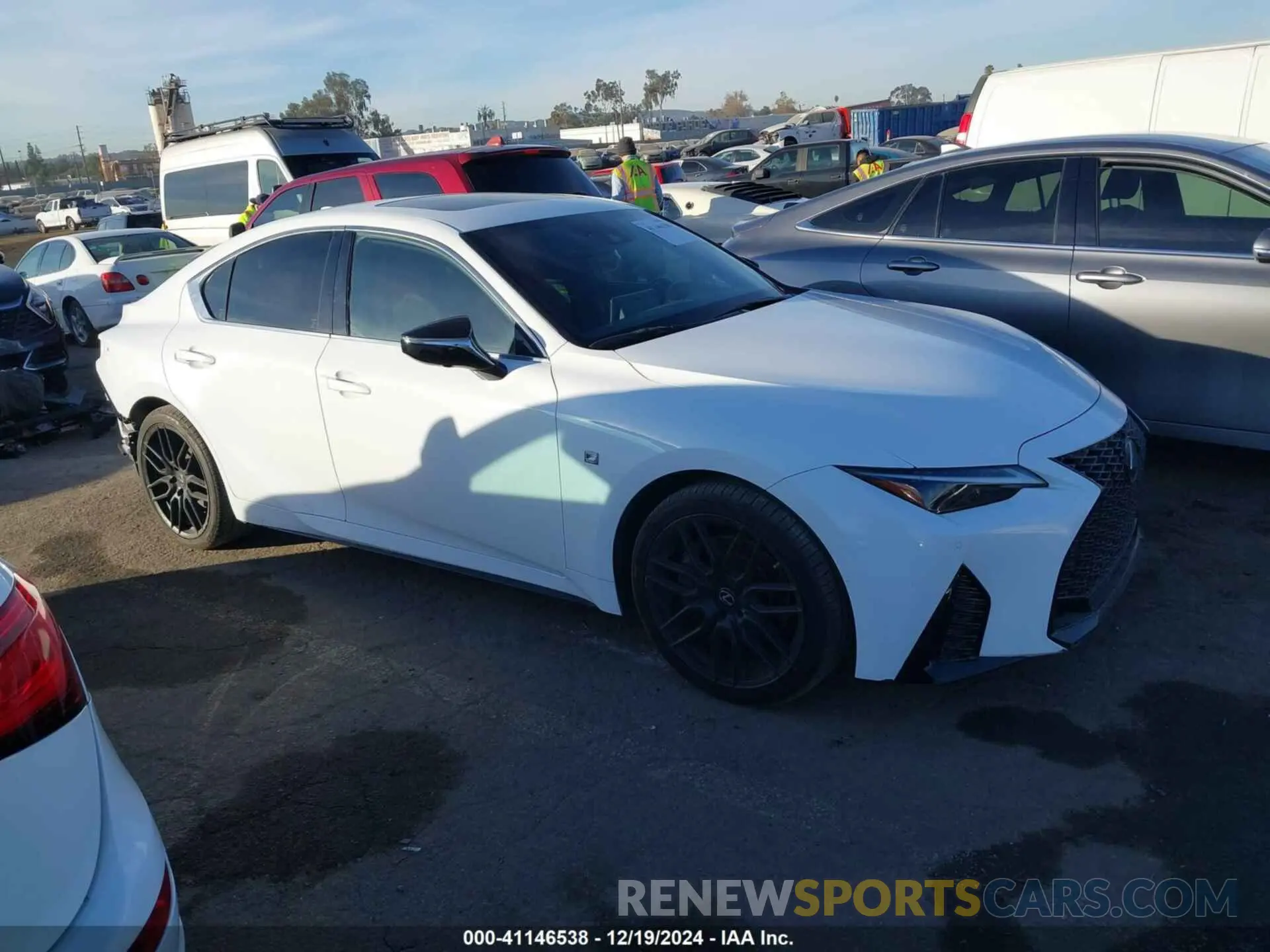 1 fotografías del automóvil dañado JTHGZ1B28M5038611 LEXUS IS 350 2021
