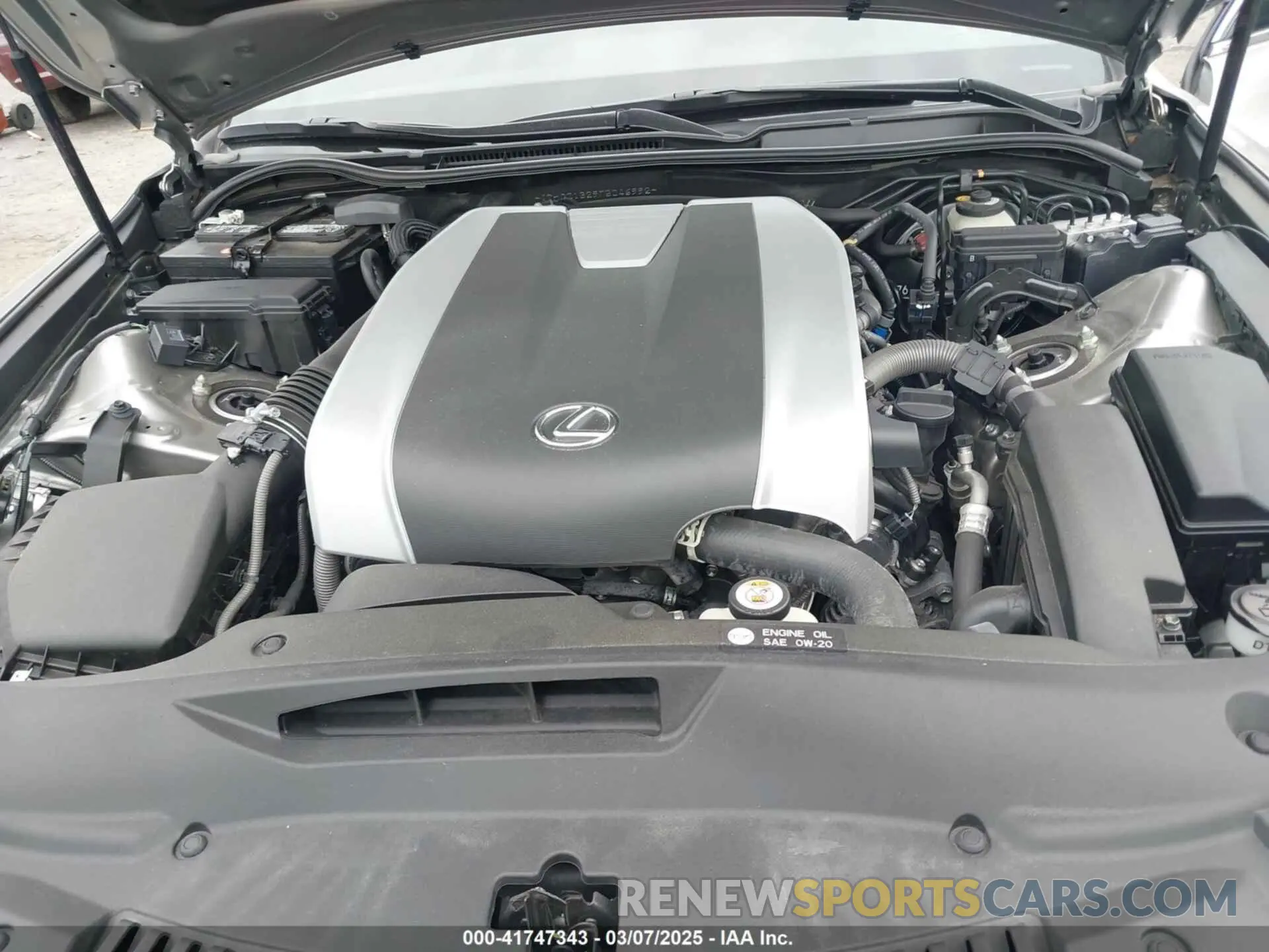 10 fotografías del automóvil dañado JTHGZ1B29M5046992 LEXUS IS 350 2021