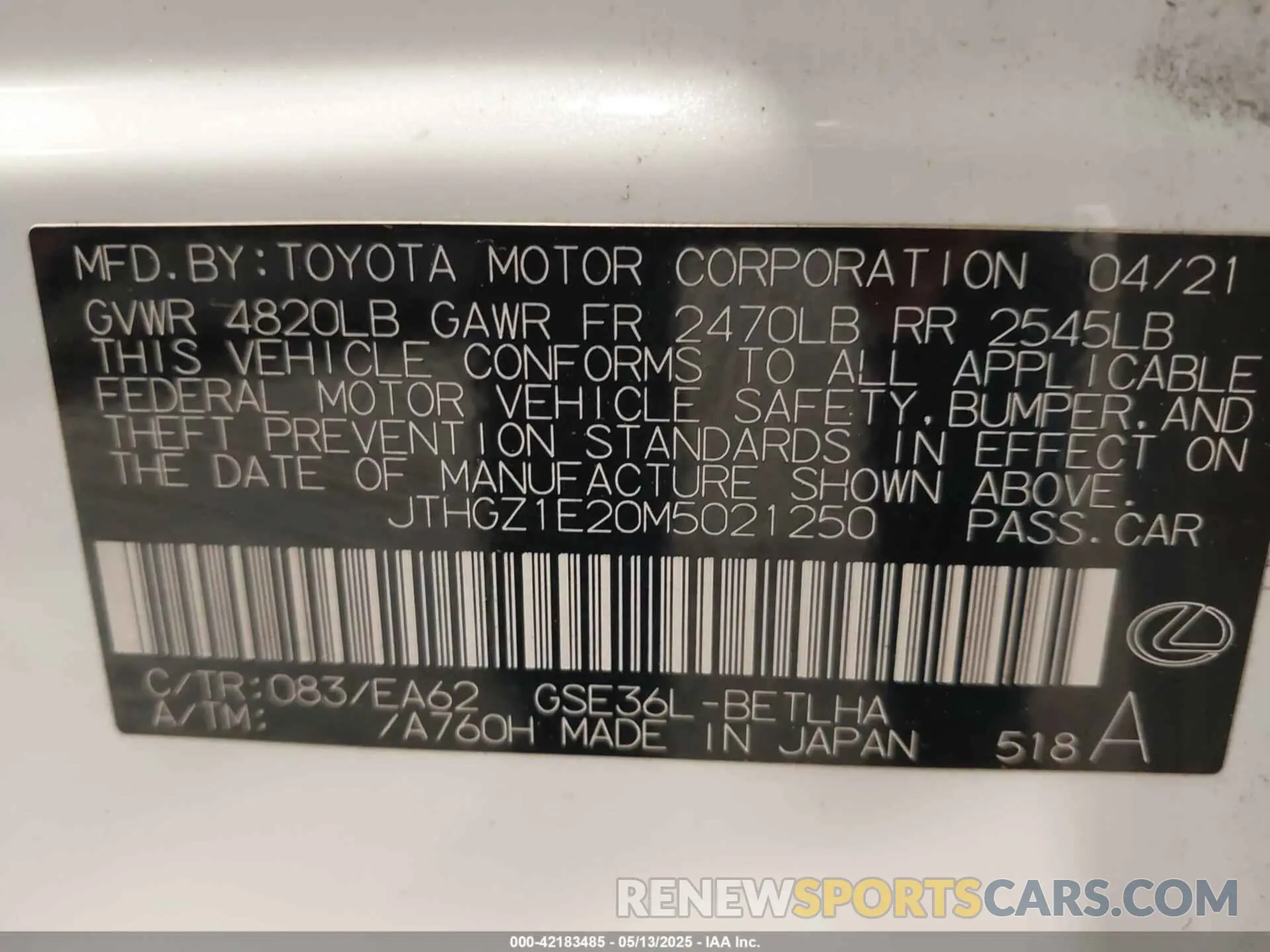 9 fotografías del automóvil dañado JTHGZ1E20M5021250 LEXUS IS 350 2021