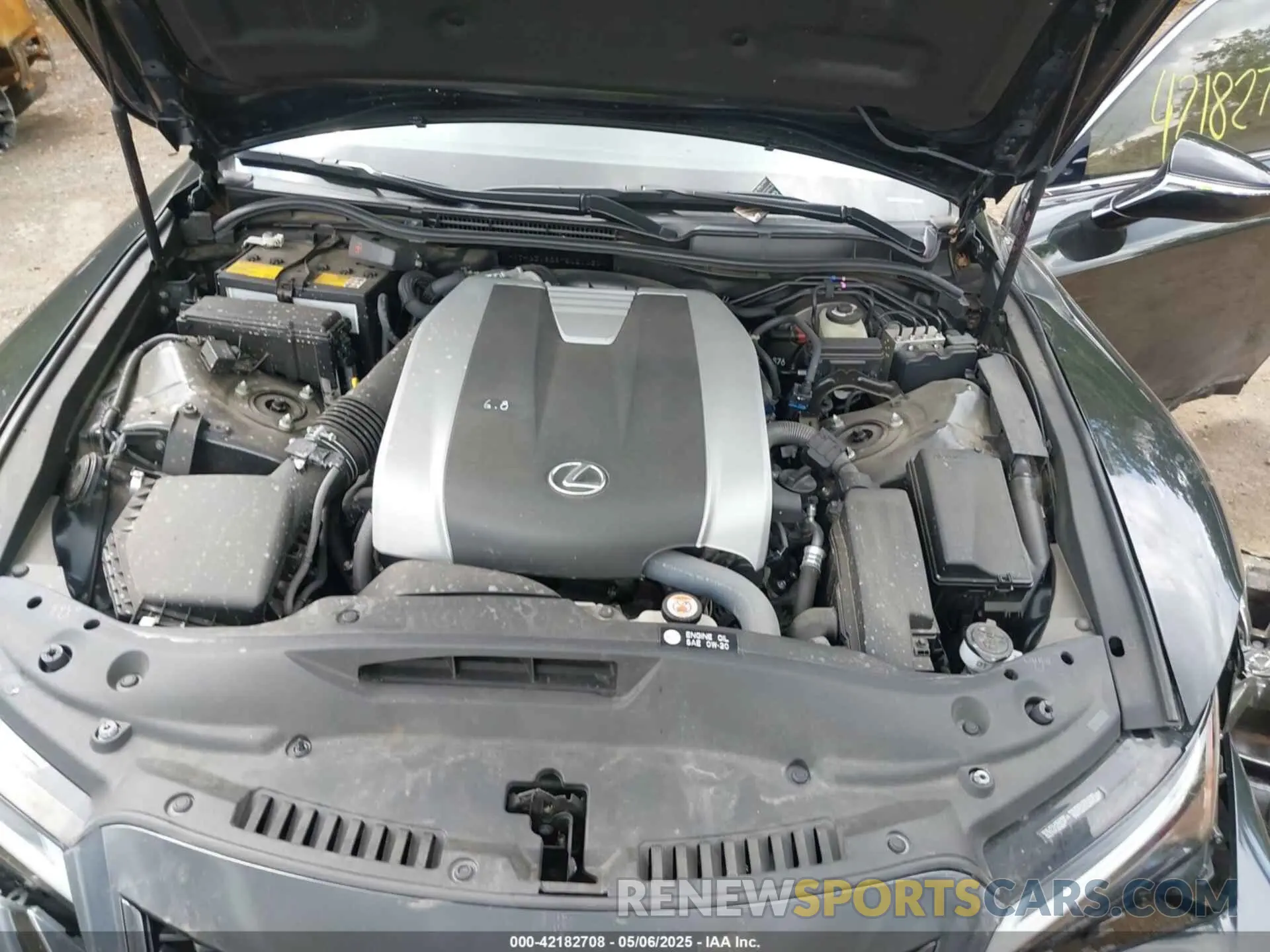 10 fotografías del automóvil dañado JTHGZ1E28M5021030 LEXUS IS 350 2021
