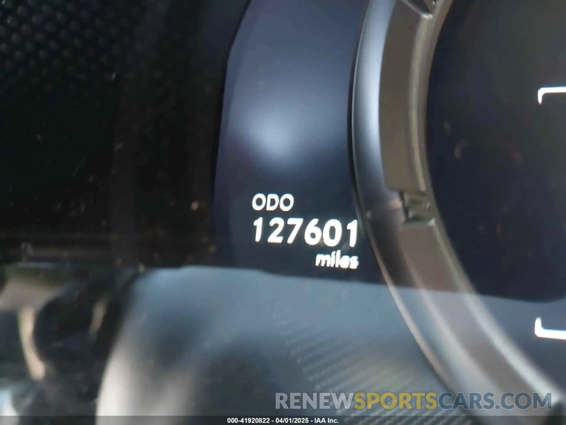 15 fotografías del automóvil dañado JTHGZ1B20N5049510 LEXUS IS 350 2022