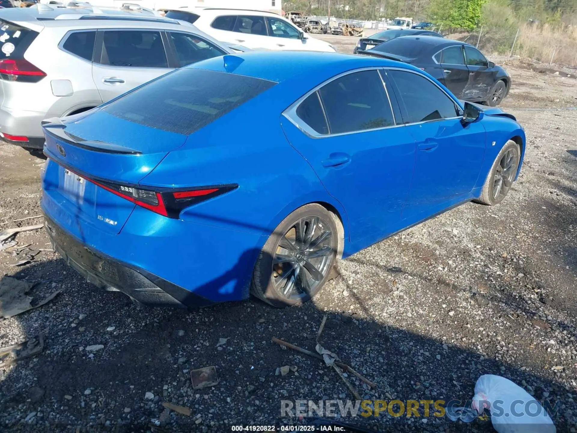 4 fotografías del automóvil dañado JTHGZ1B20N5049510 LEXUS IS 350 2022