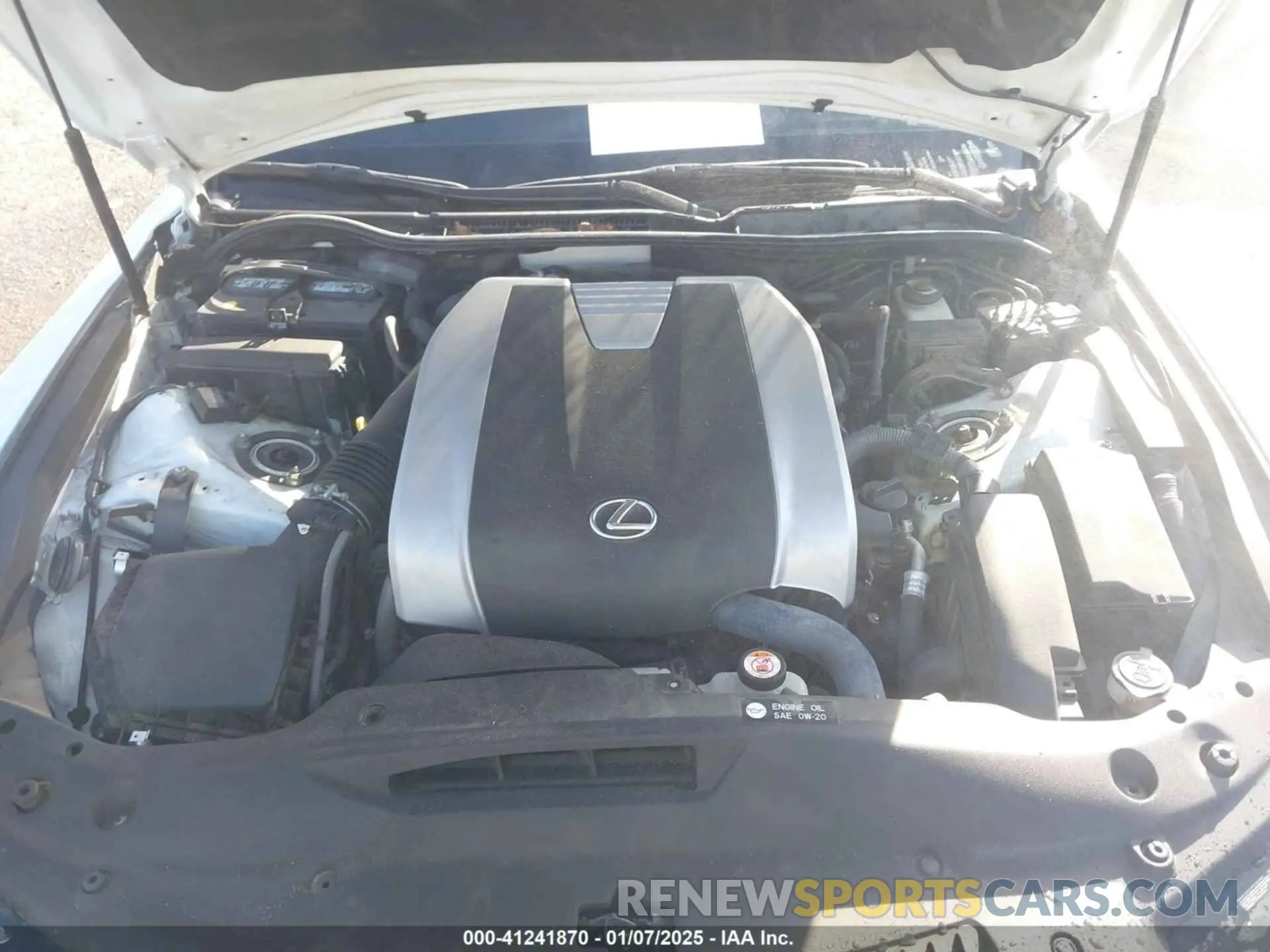 10 fotografías del automóvil dañado JTHGZ1B21N5050374 LEXUS IS 350 2022