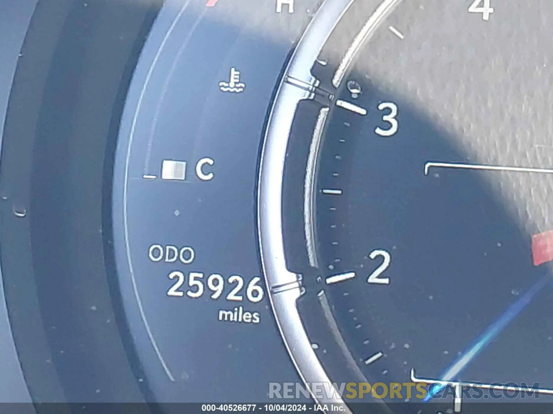 15 fotografías del automóvil dañado JTHGZ1B21N5056014 LEXUS IS 350 2022