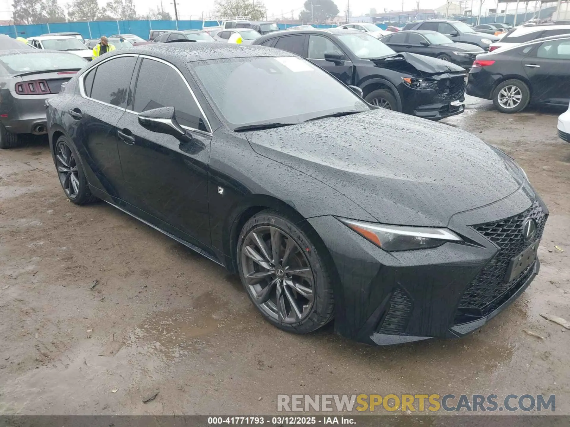 1 fotografías del automóvil dañado JTHGZ1B23N5052532 LEXUS IS 350 2022