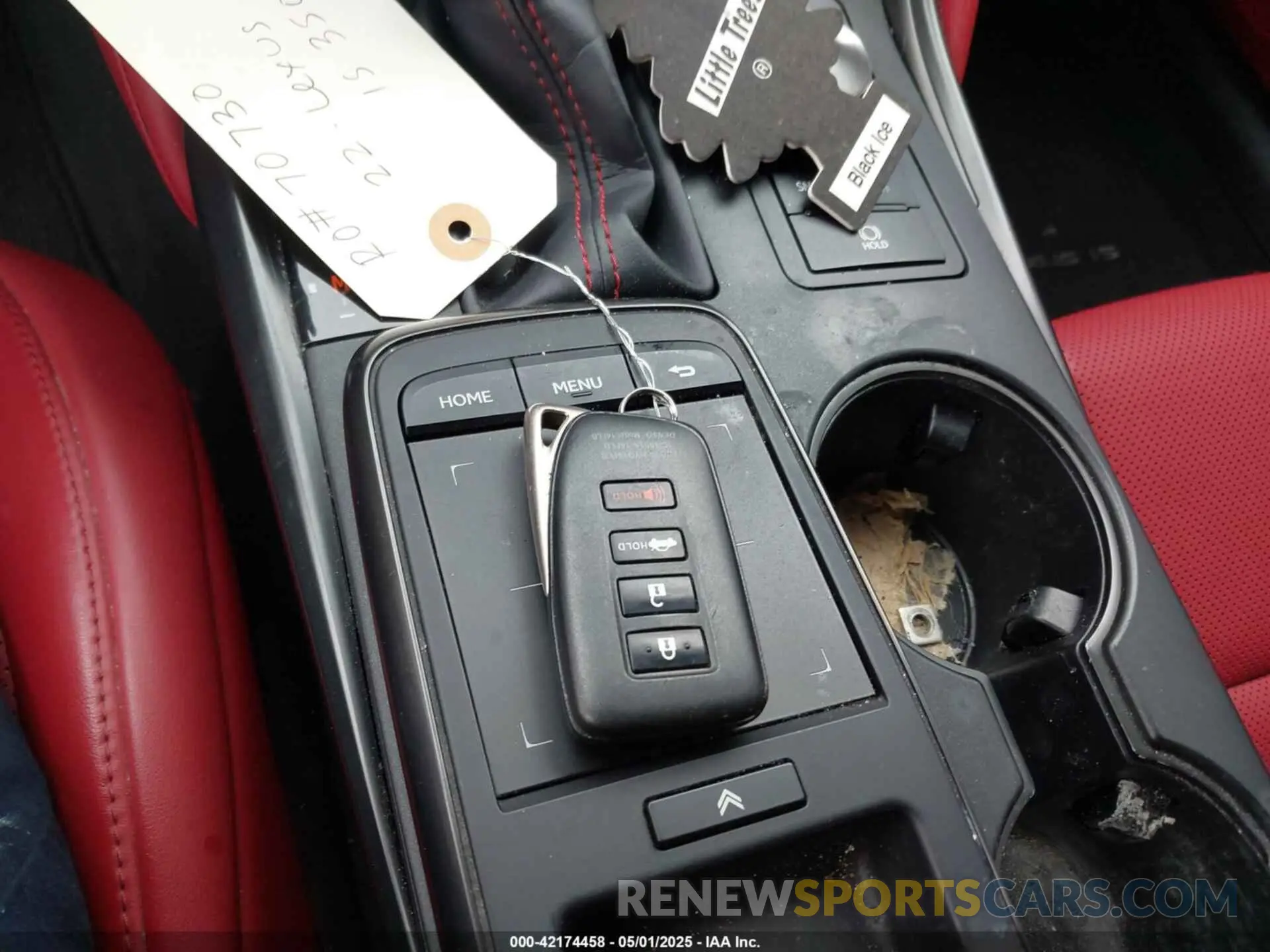 11 fotografías del automóvil dañado JTHGZ1B25N5049860 LEXUS IS 350 2022