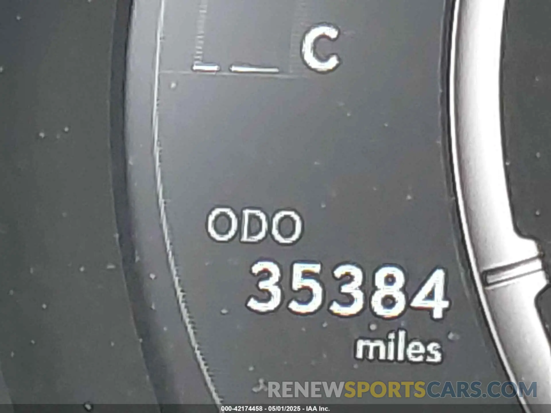 15 fotografías del automóvil dañado JTHGZ1B25N5049860 LEXUS IS 350 2022