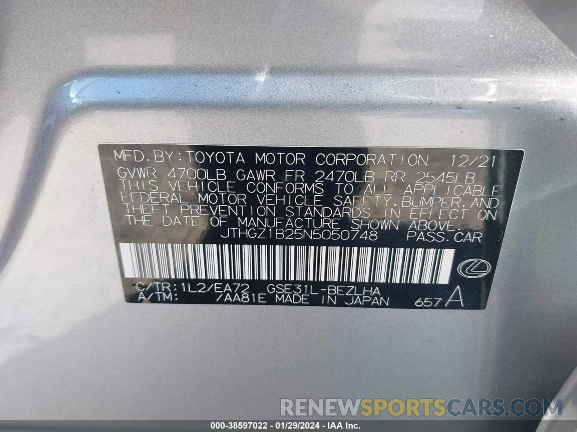 9 fotografías del automóvil dañado JTHGZ1B25N5050748 LEXUS IS 350 2022