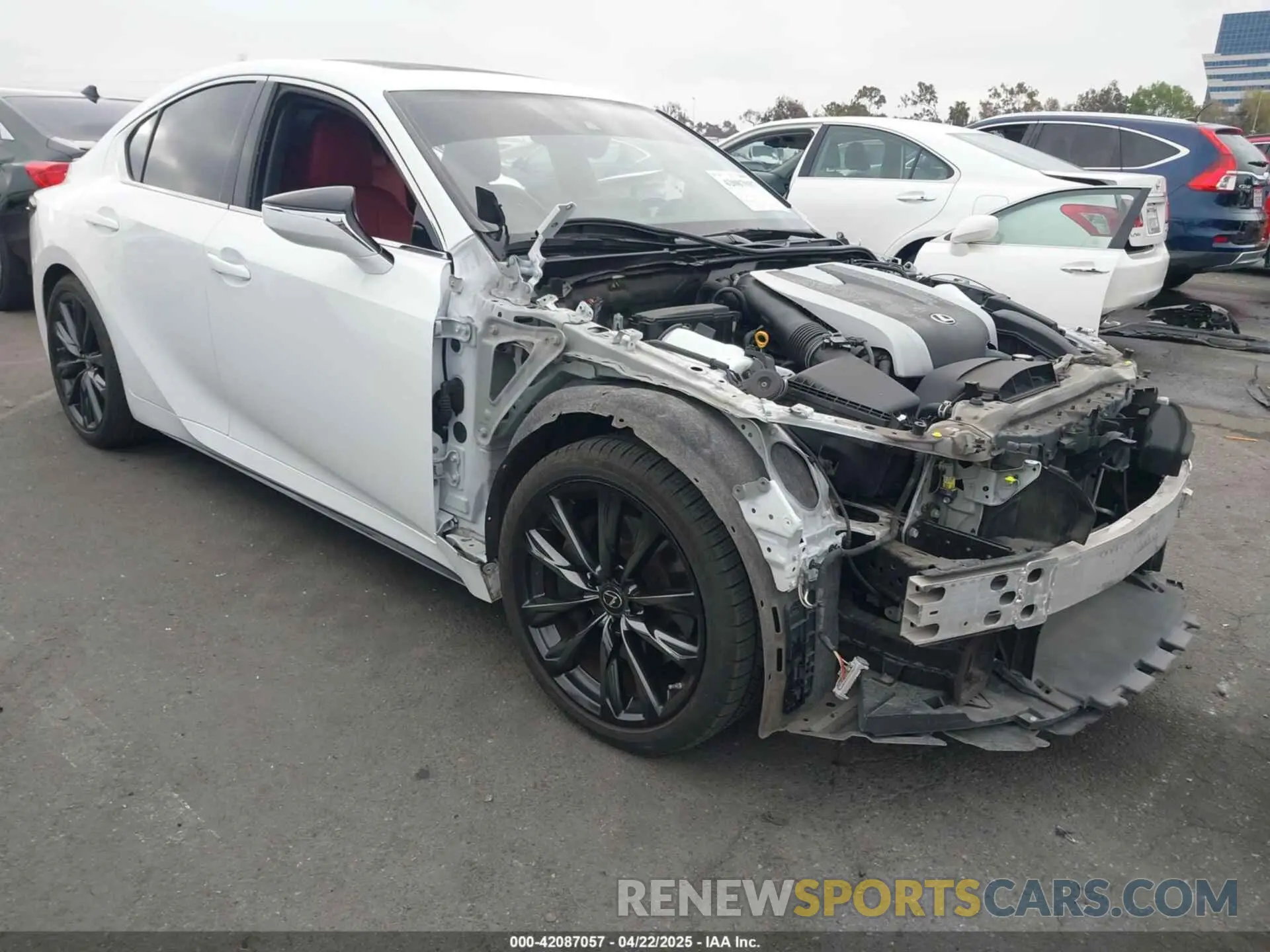 1 fotografías del automóvil dañado JTHGZ1B29N5055838 LEXUS IS 350 2022