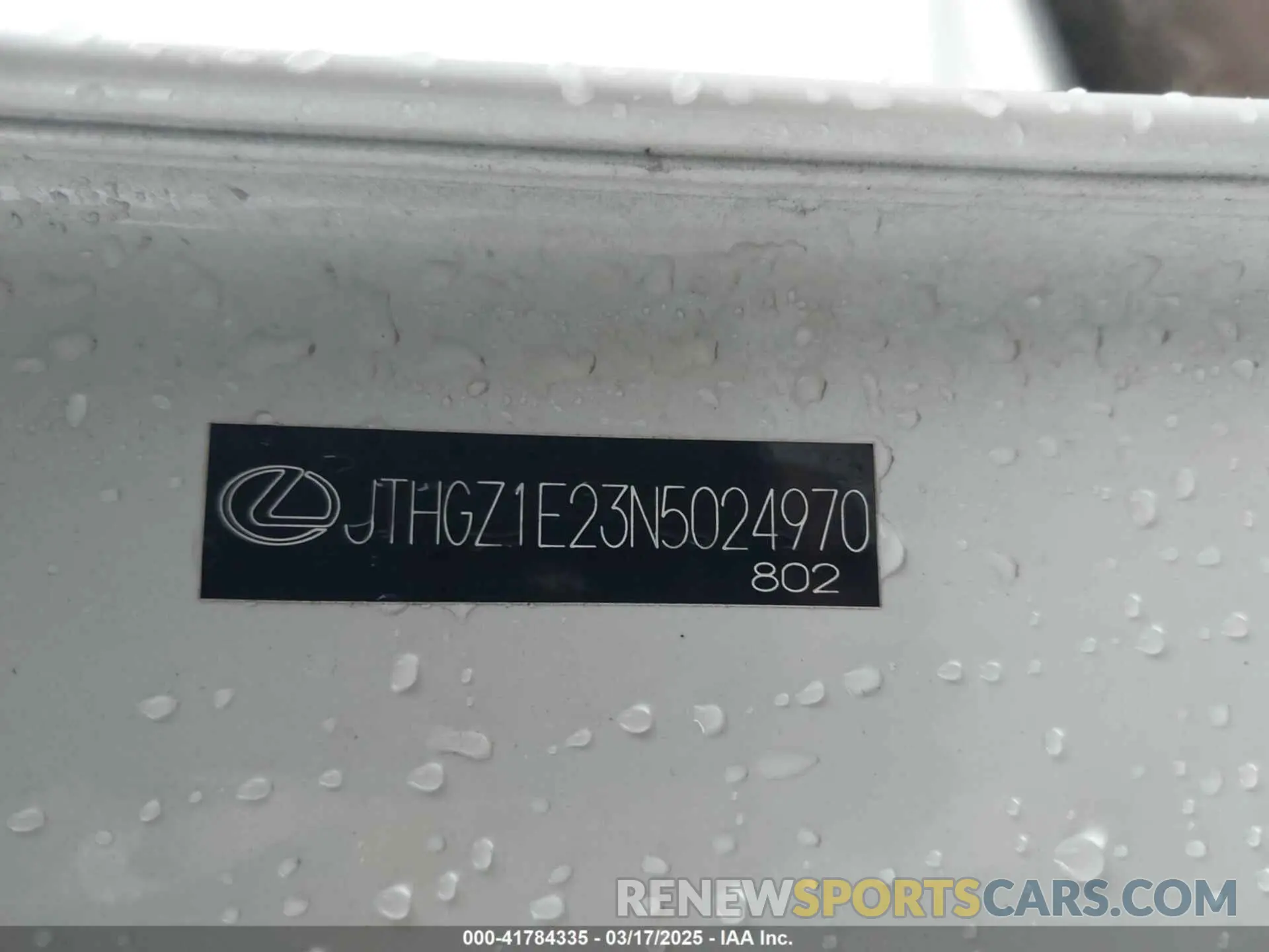 9 fotografías del automóvil dañado JTHGZ1E23N5024970 LEXUS IS 350 2022