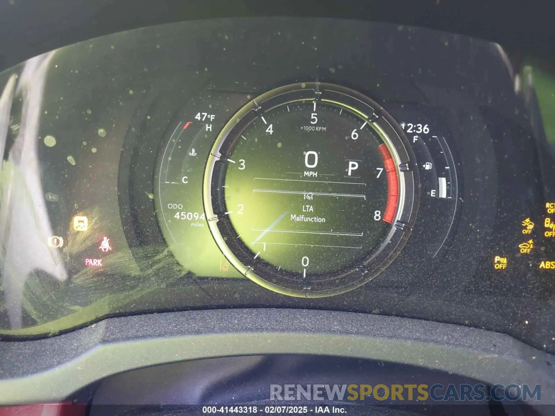 7 fotografías del automóvil dañado JTHGZ1E27N5023496 LEXUS IS 350 2022