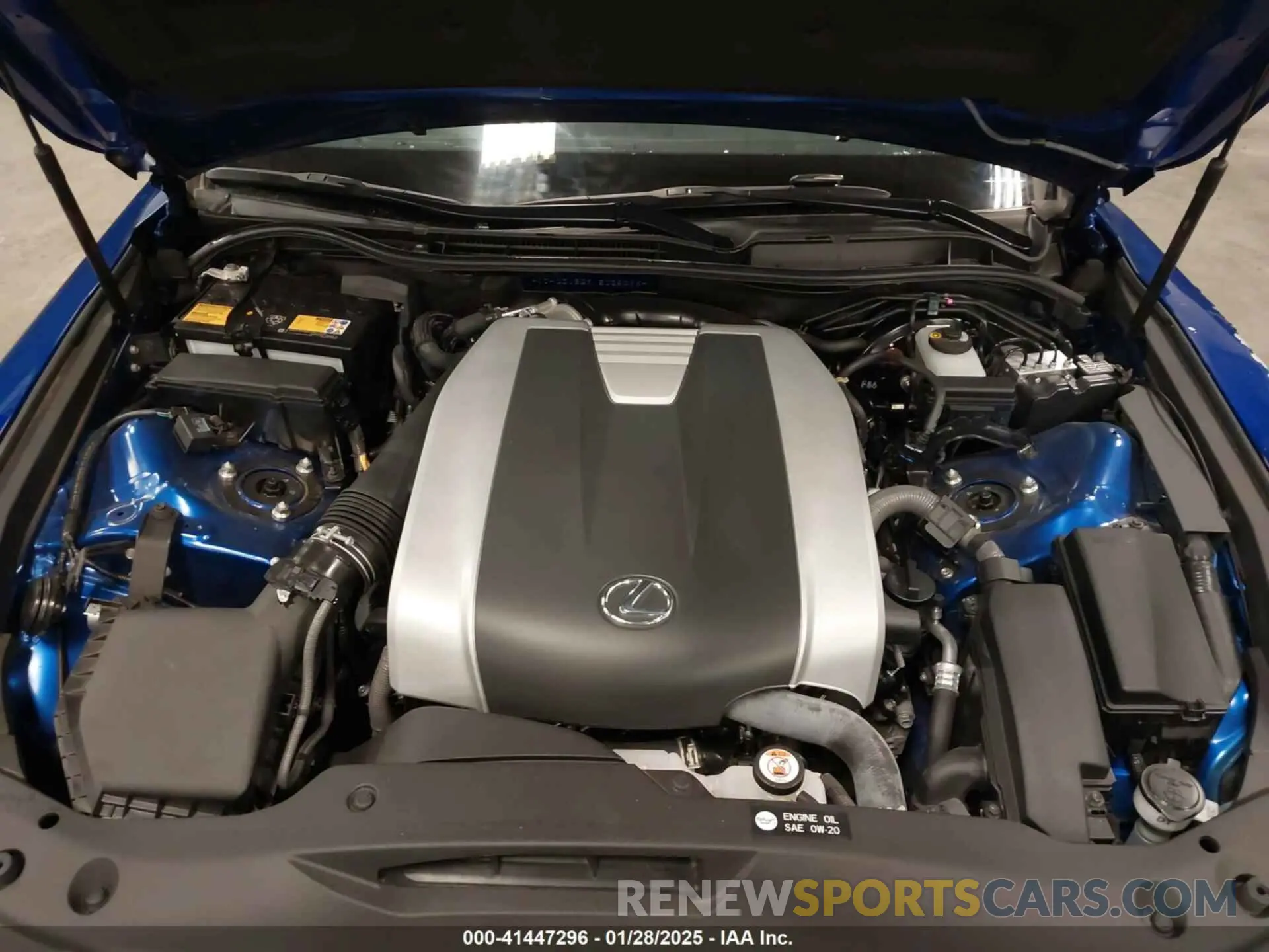 10 fotografías del automóvil dañado JTHGZ1E29N5025296 LEXUS IS 350 2022