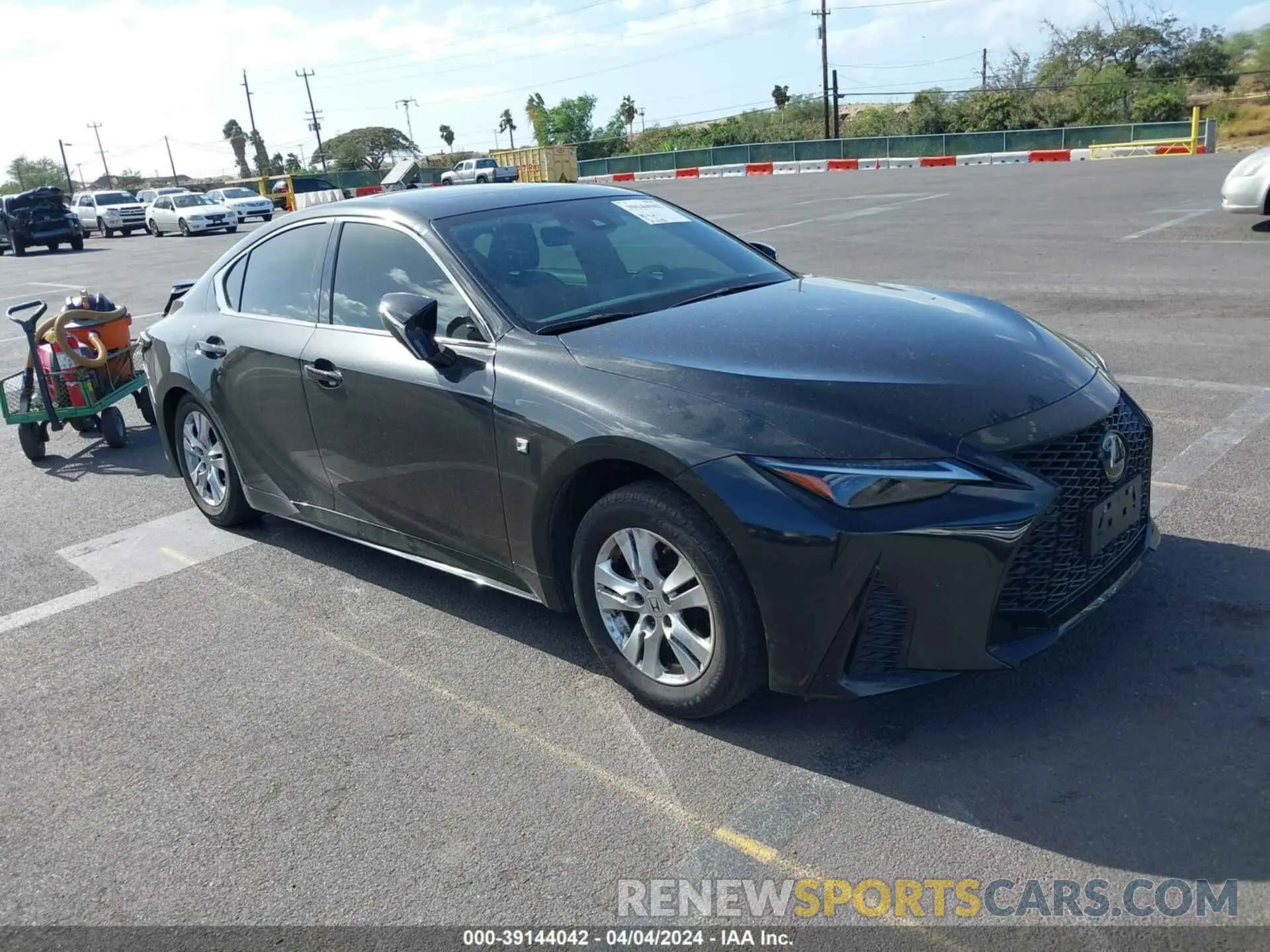 1 fotografías del automóvil dañado JTHSZ1B23N5049222 LEXUS IS 350 2022
