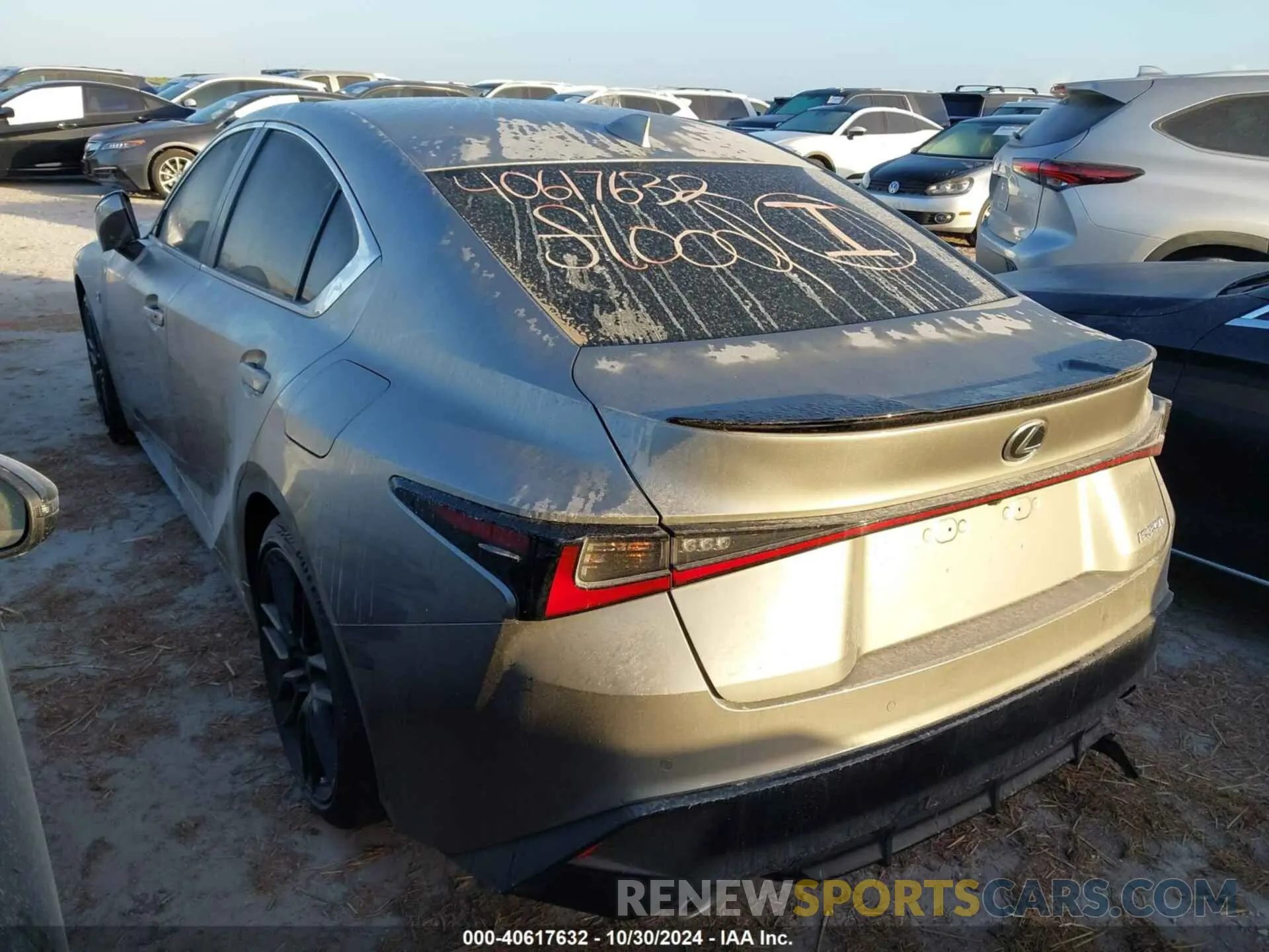 3 fotografías del automóvil dañado JTHGZ1B20P5070943 LEXUS IS 350 2023