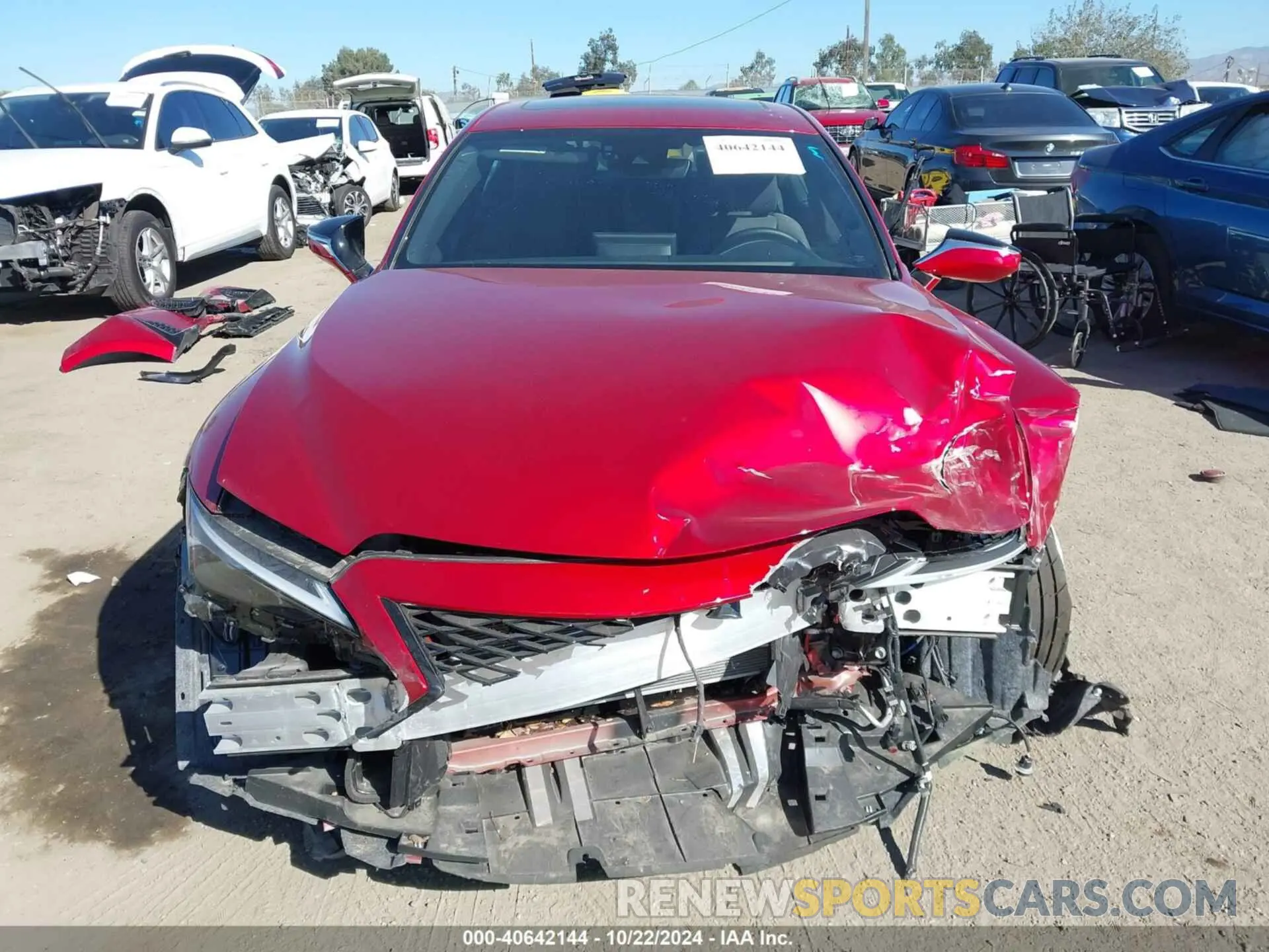 13 fotografías del automóvil dañado JTHGZ1B22P5058759 LEXUS IS 350 2023
